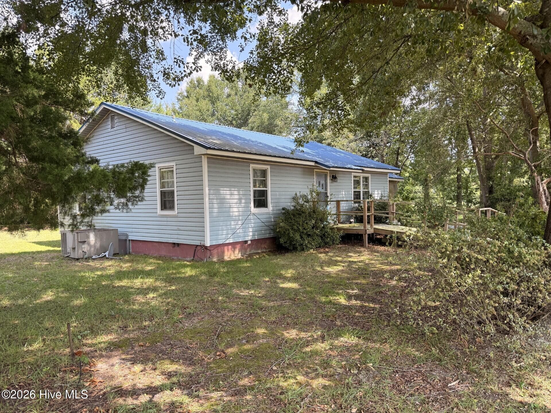 Farm at 685 Snake Road, Lumberton, NC 28358, photo 9 of 10