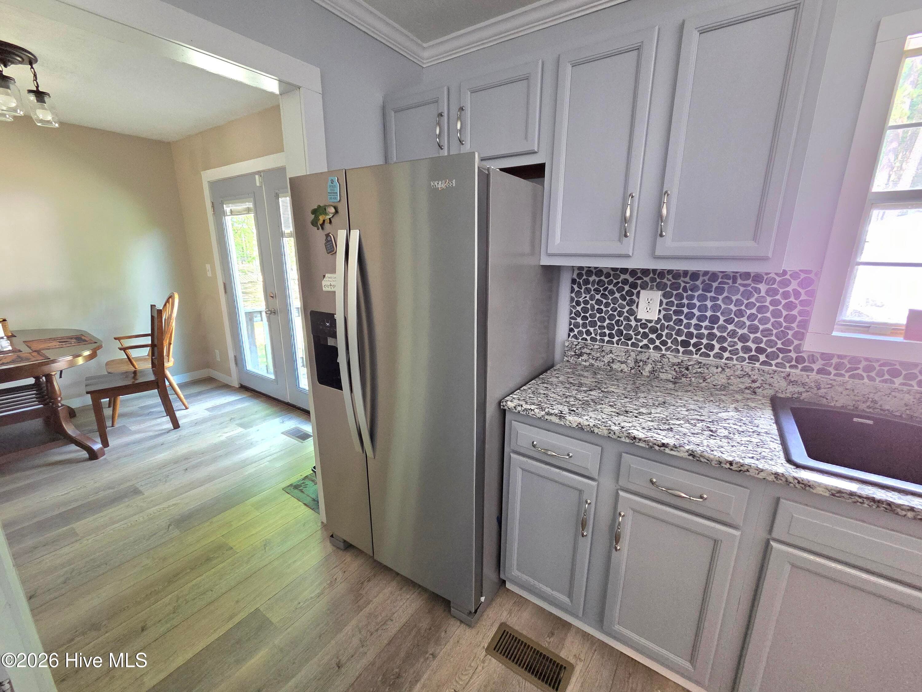 Single Family Residence at 5841 Crestline Road, Laurinburg, NC 28352, photo 3 of 6