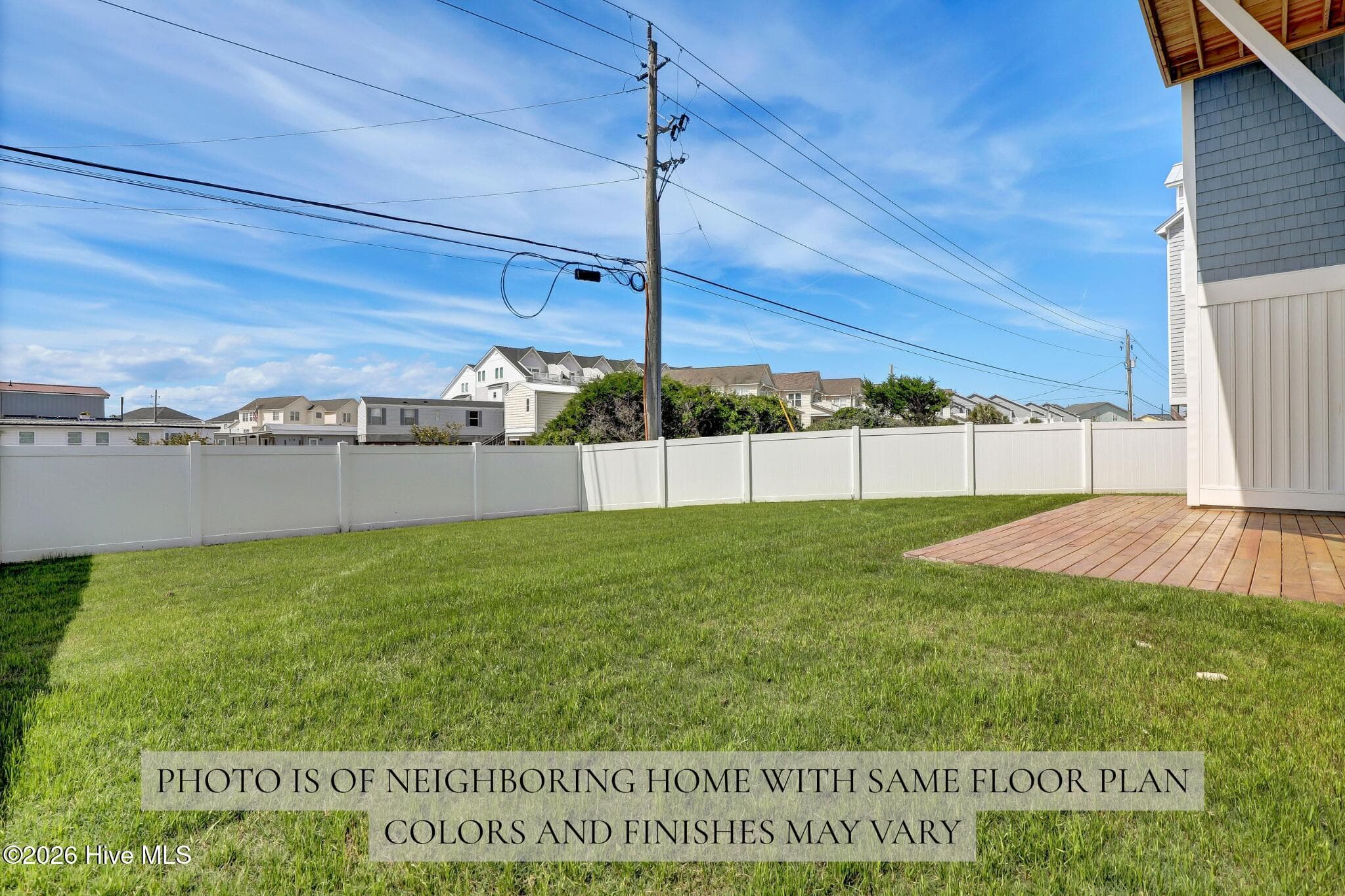 Single Family Residence at 735 Dune Ridge Court, Surf City, NC 28445, photo 22 of 37