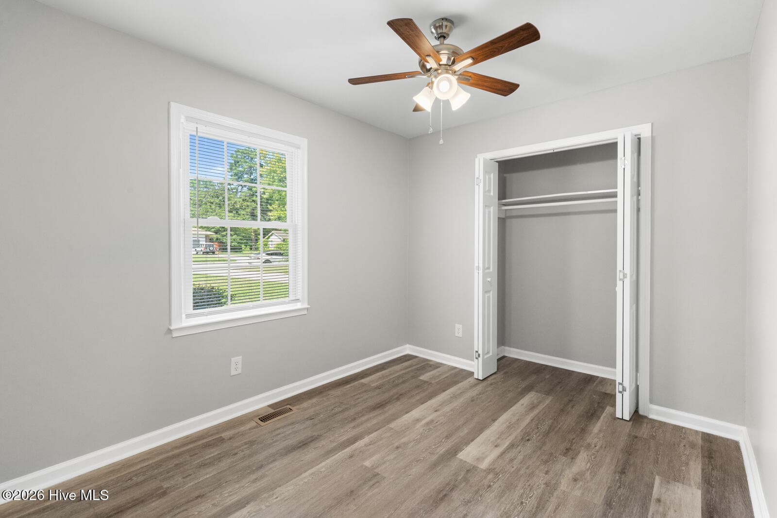 Single Family Residence at 420 Pine Valley Road, Jacksonville, NC 28546, photo 2 of 2