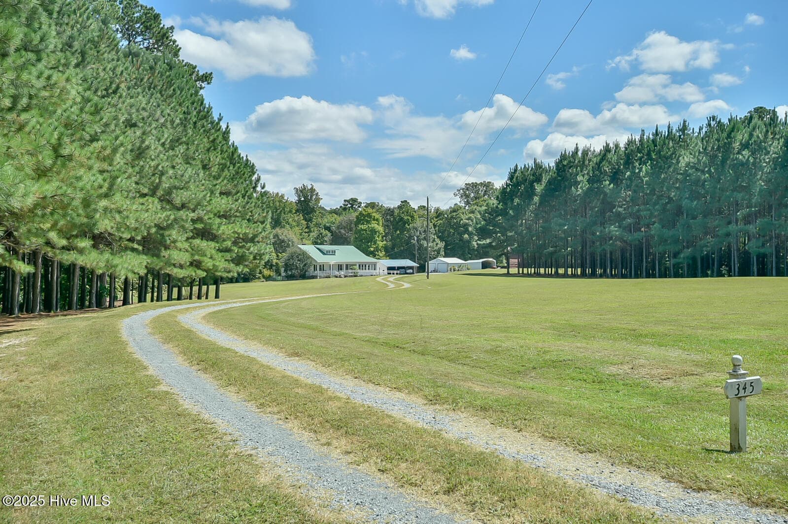 Single Family Residence at 345 Rays Drive, Apex, NC 27523, photo 2 of 2