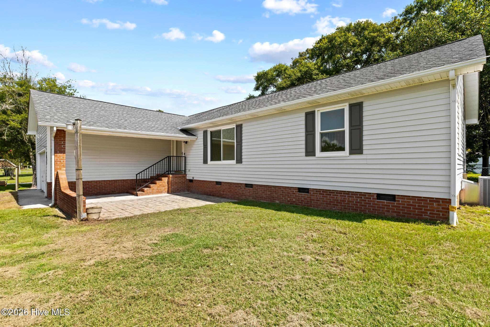 Single Family Residence at 1815 Watts Landing Road, Hampstead, NC 28443, photo 27 of 34