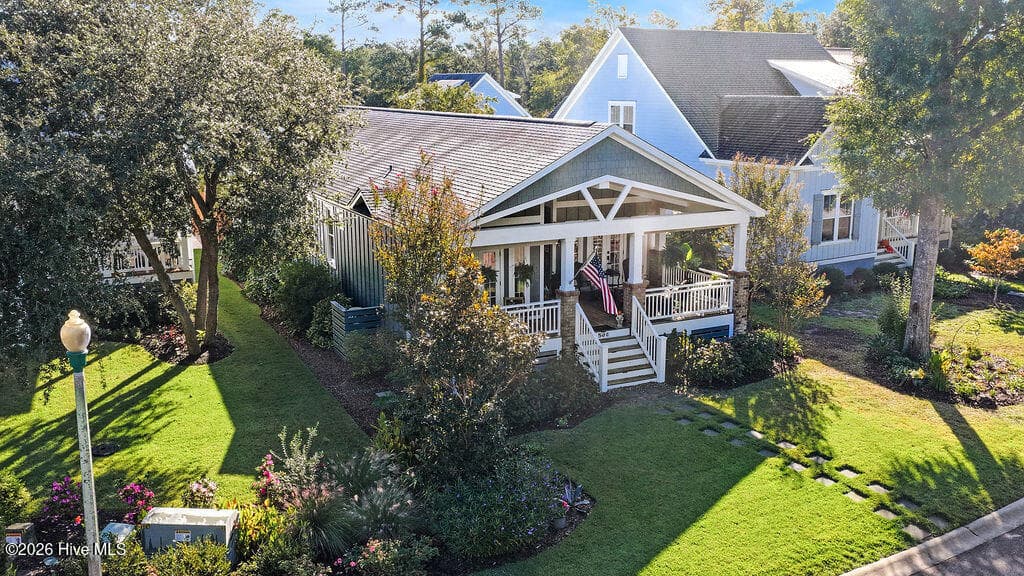 Single Family Residence at 506 Quarter Master Drive, Southport, NC 28461, photo 2 of 61