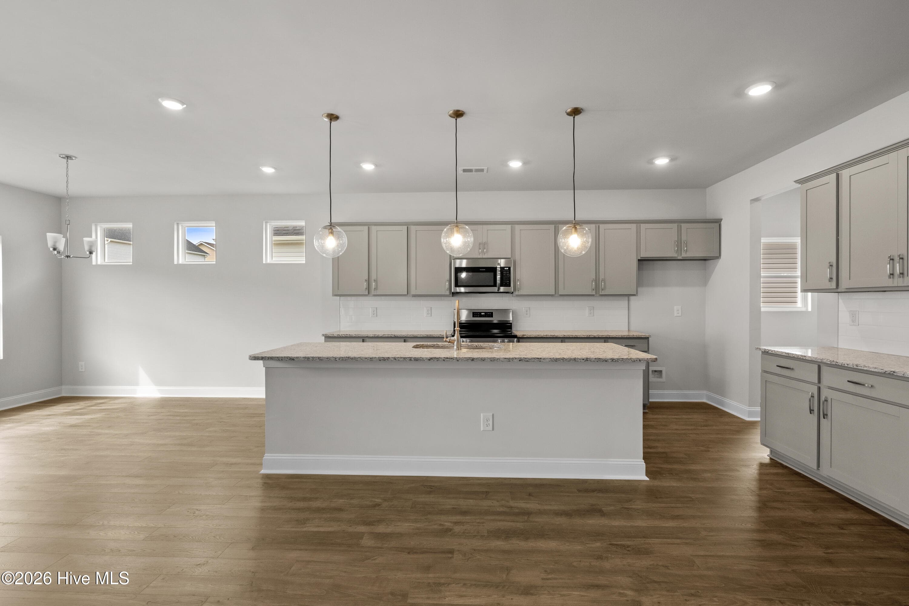Single Family Residence at 1135 Forest Bend Drive NW, Calabash, NC 28467, photo 12 of 37