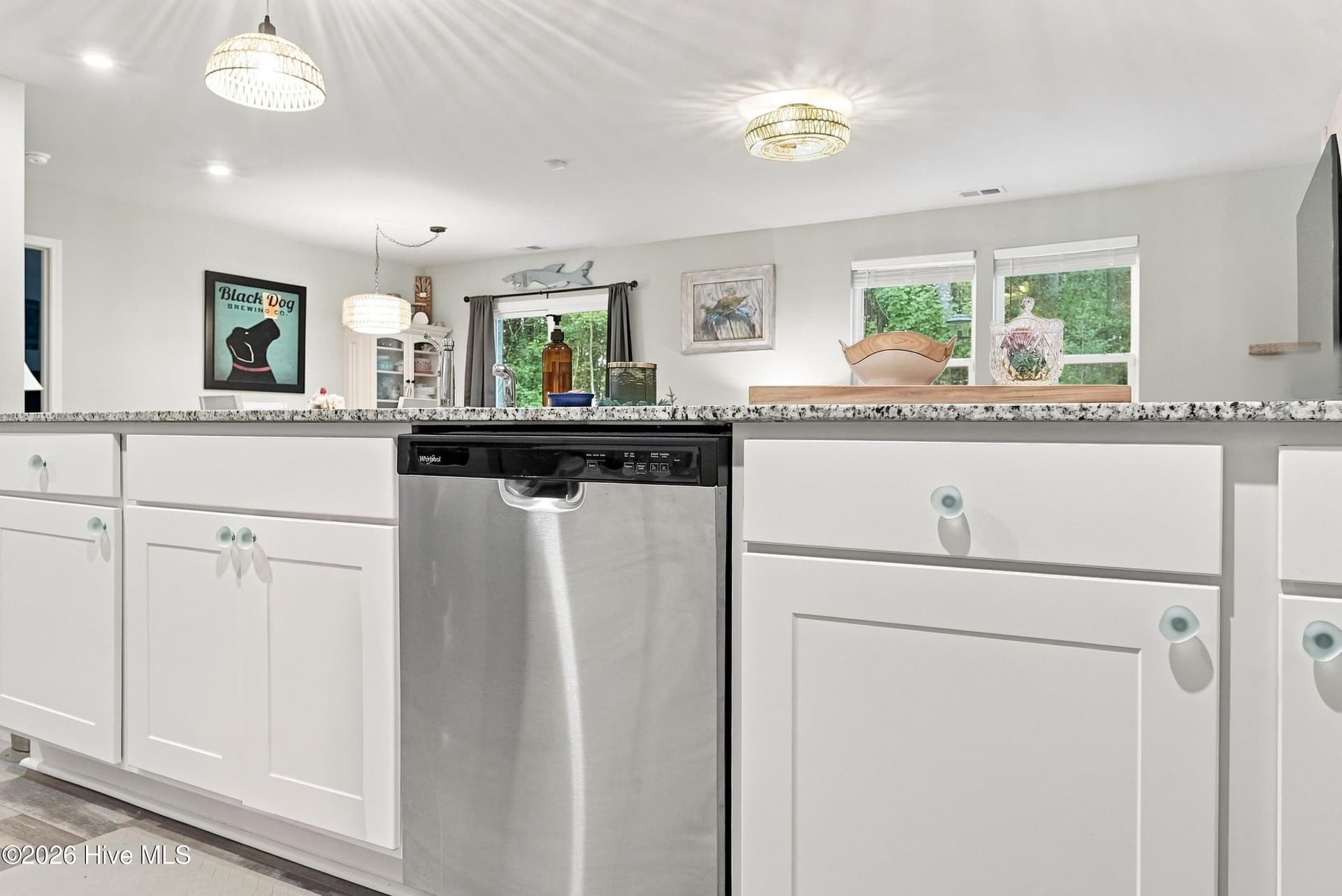 KITCHEN CABINETS WITH DECORATIVE PULLS - 2519 Sendero Drive SE, Bolivia, NC 28422