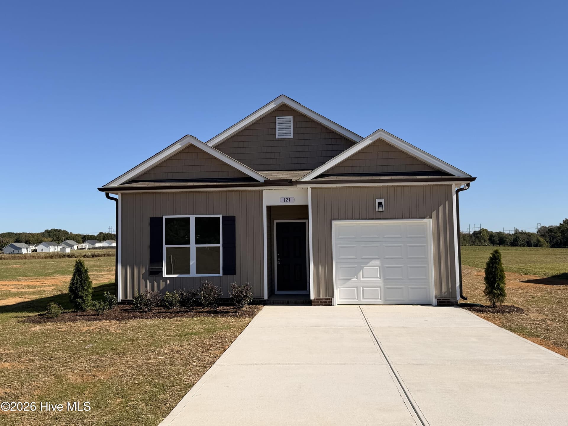 Single Family Residence at 121 Longfield Court, Dunn, NC 28334, photo 3 of 16