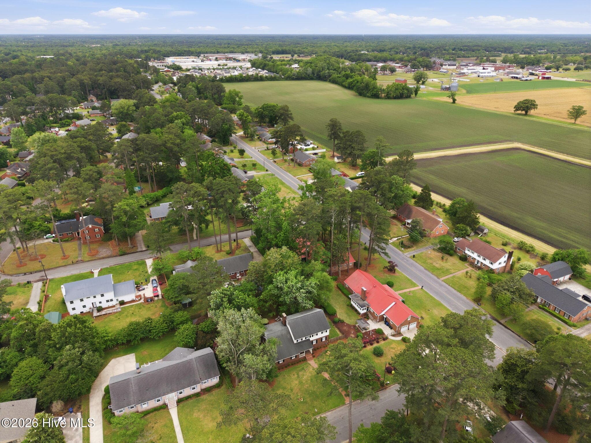 Single Family Residence at 1910 York Street, Kinston, NC 28504, photo 11 of 65