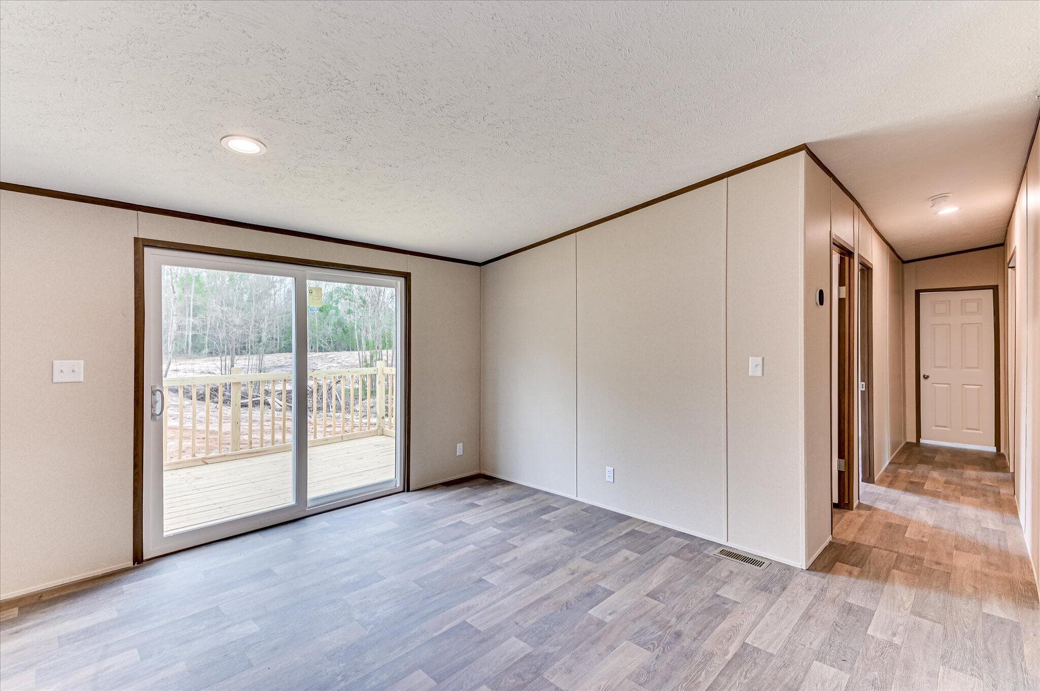 Manufactured Home at 4052 Us-25, Hephzibah, GA 30815, photo 10 of 34