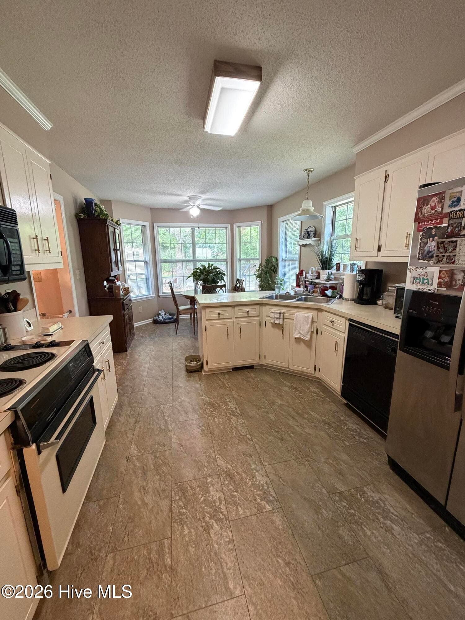 Single Family Residence at 1331 Carl Drive, Thomson, GA 30824, photo 14 of 34