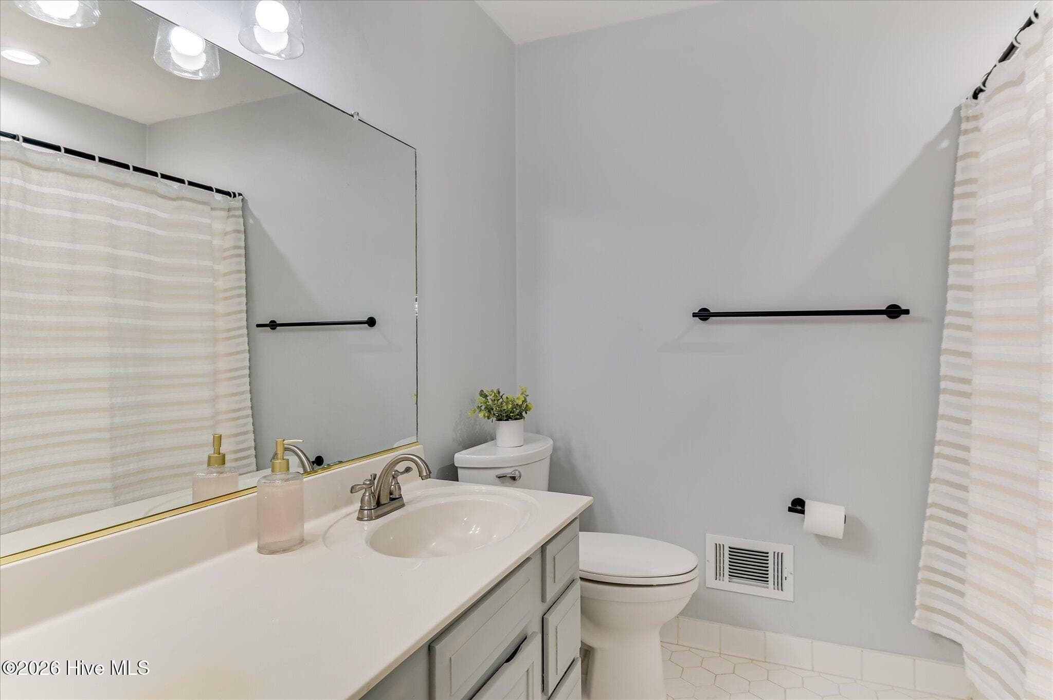 Townhouse at 2827 Springwood Drive, Augusta, GA 30909, photo 36 of 56