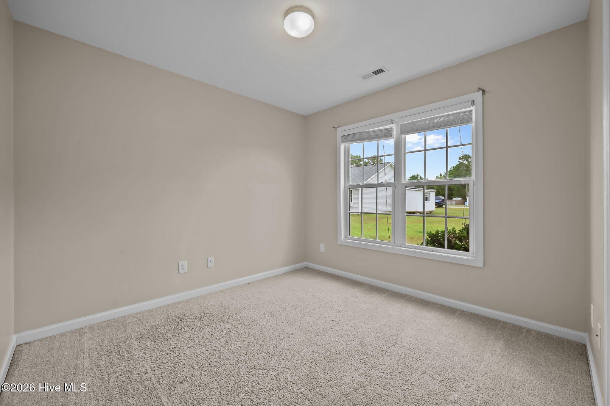 Single Family Residence at 180 Ashbury Park Lane, Richlands, NC 28574, photo 27 of 43