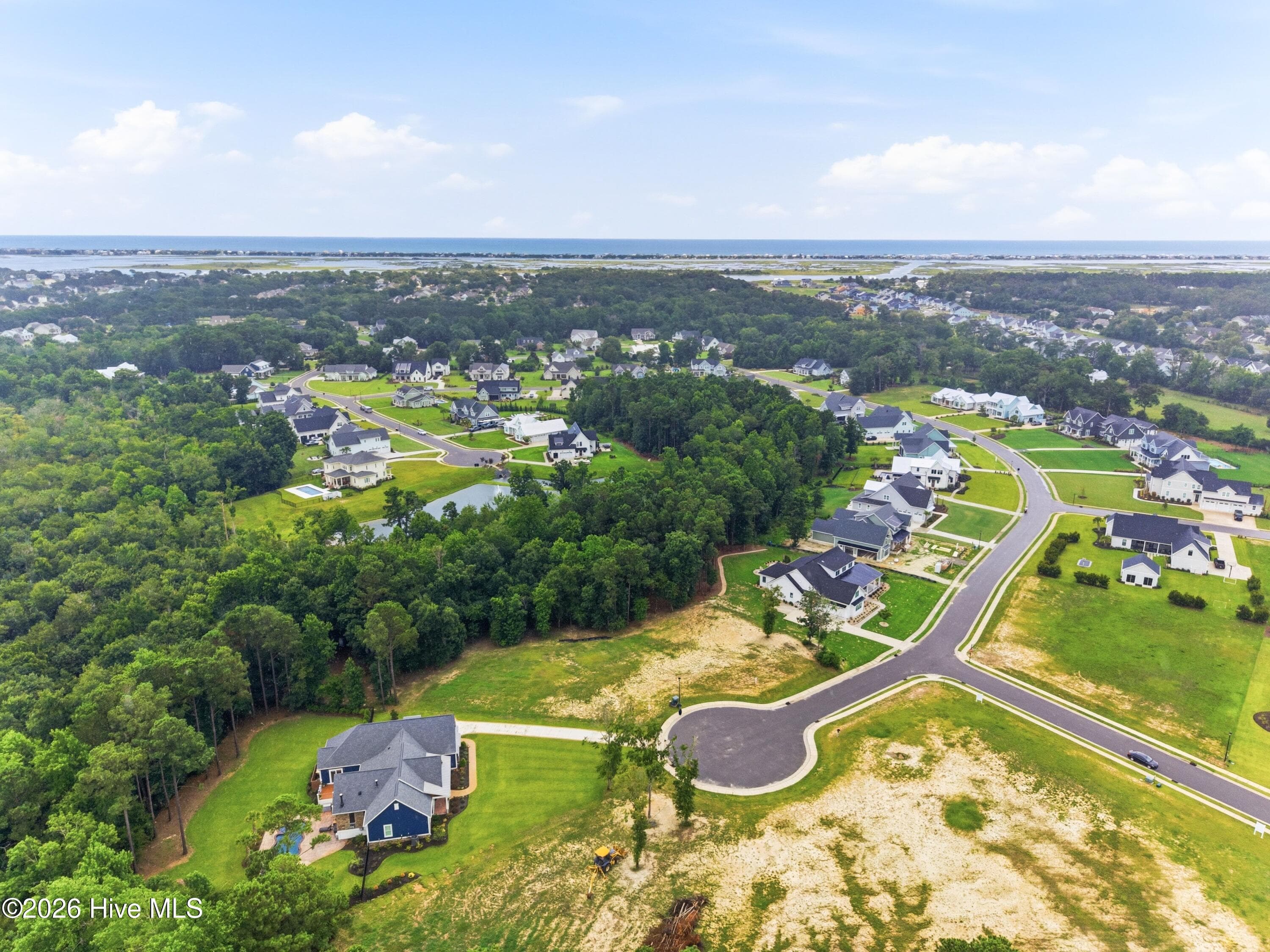 Located in sought after Pecan Grove! - 26 26 W Scarborough Court, Hampstead, NC 28443