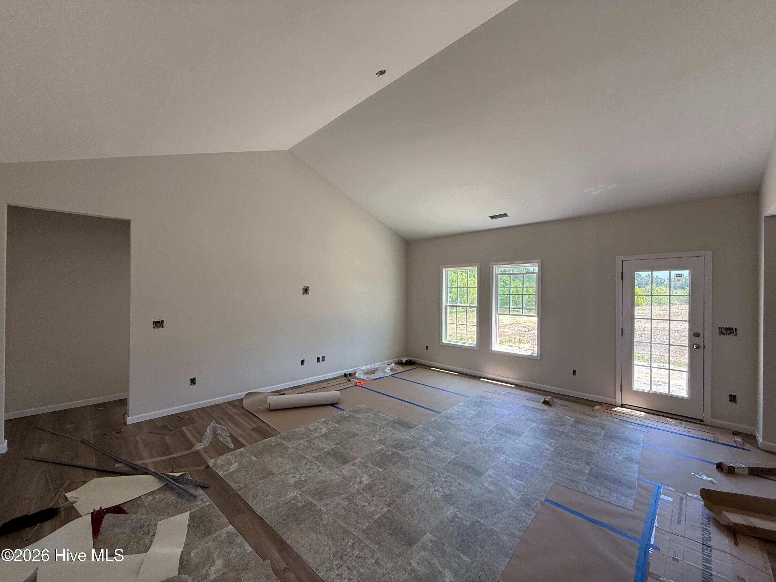 Single Family Residence at 46 Fiddleneck Court, Selma, NC 27576, photo 11 of 92