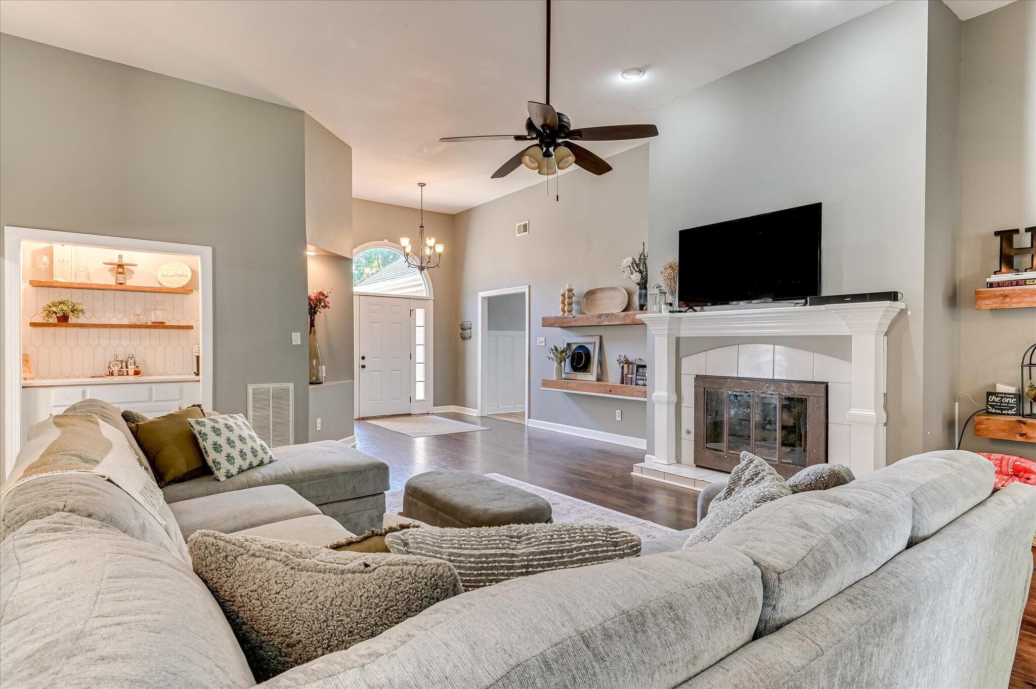 Single Family Residence at 1162 Oakton Trail, Evans, GA 30809, photo 8 of 59