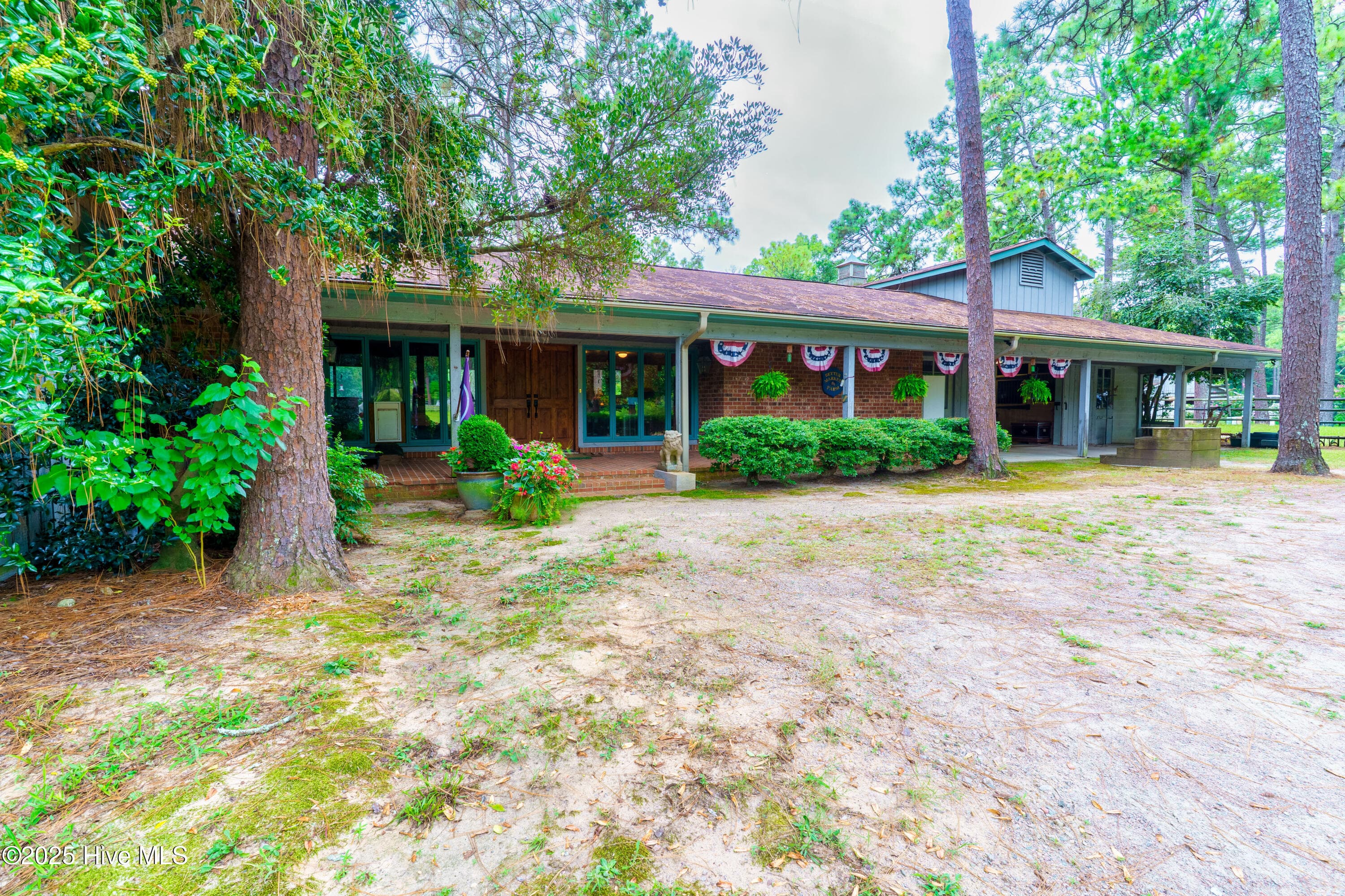 Single Family Residence at 292 Bump A Long Lane, Southern Pines, NC 28387, photo 3 of 82