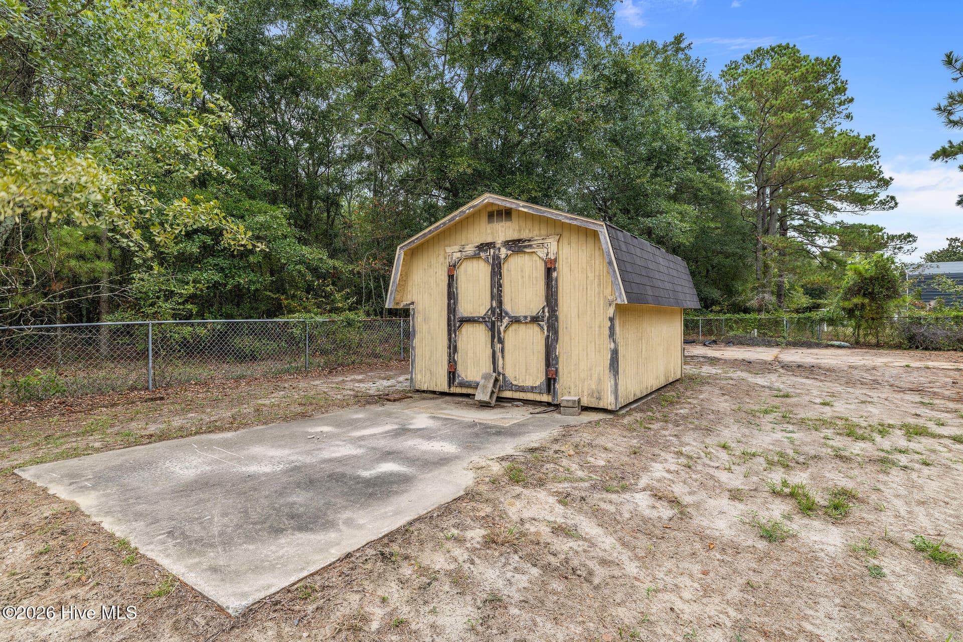 Single Family Residence at 938 Old Grantham Road, Goldsboro, NC 27530, photo 9 of 43