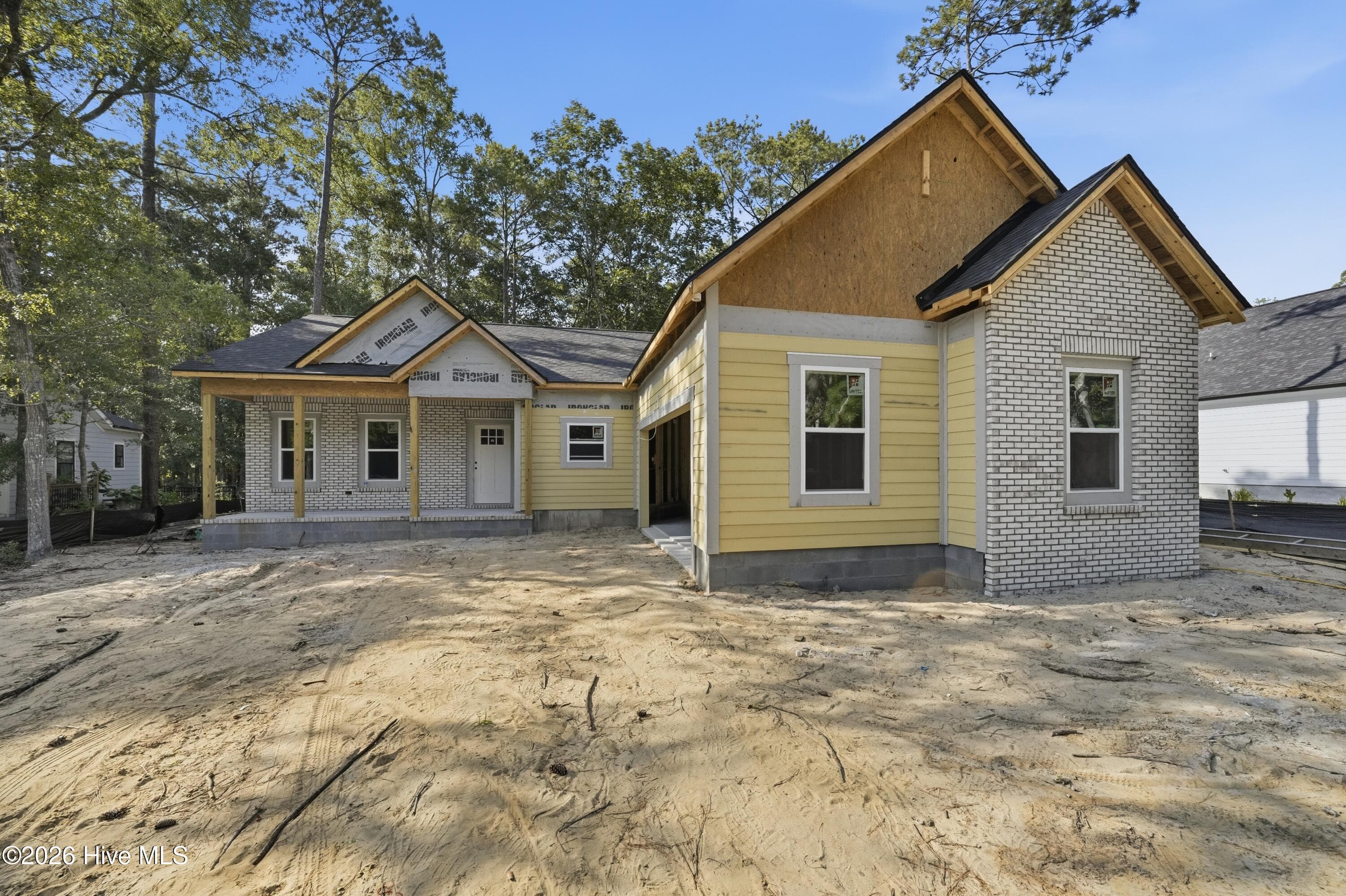 Single Family Residence at 686 Folly Drive, Bolivia, NC 28422, photo 3 of 41