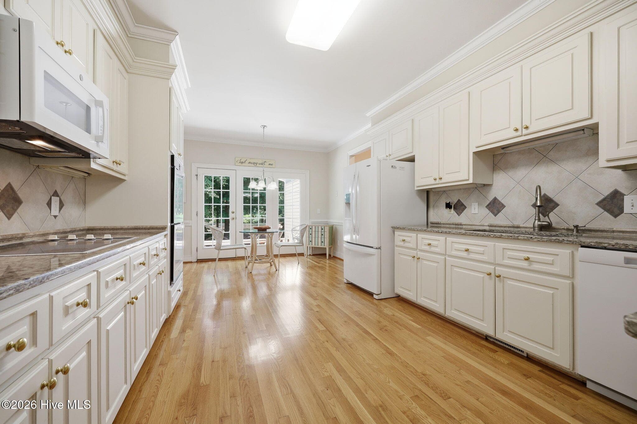 Single Family Residence at 924 Potomac Drive, Chocowinity, NC 27817, photo 12 of 64