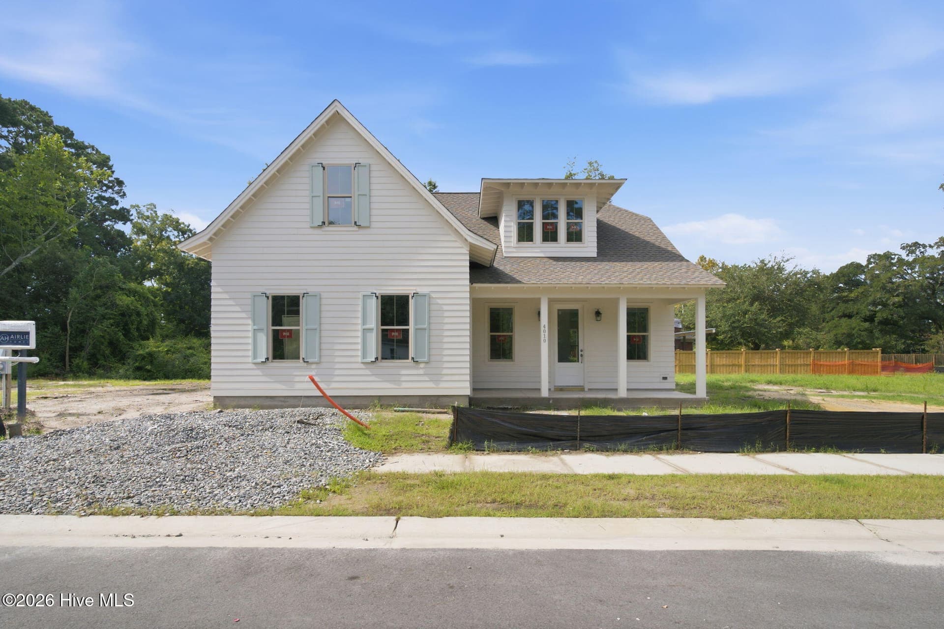 Single Family Residence at 4010 Karma Court, Wilmington, NC 28403, photo 9 of 149