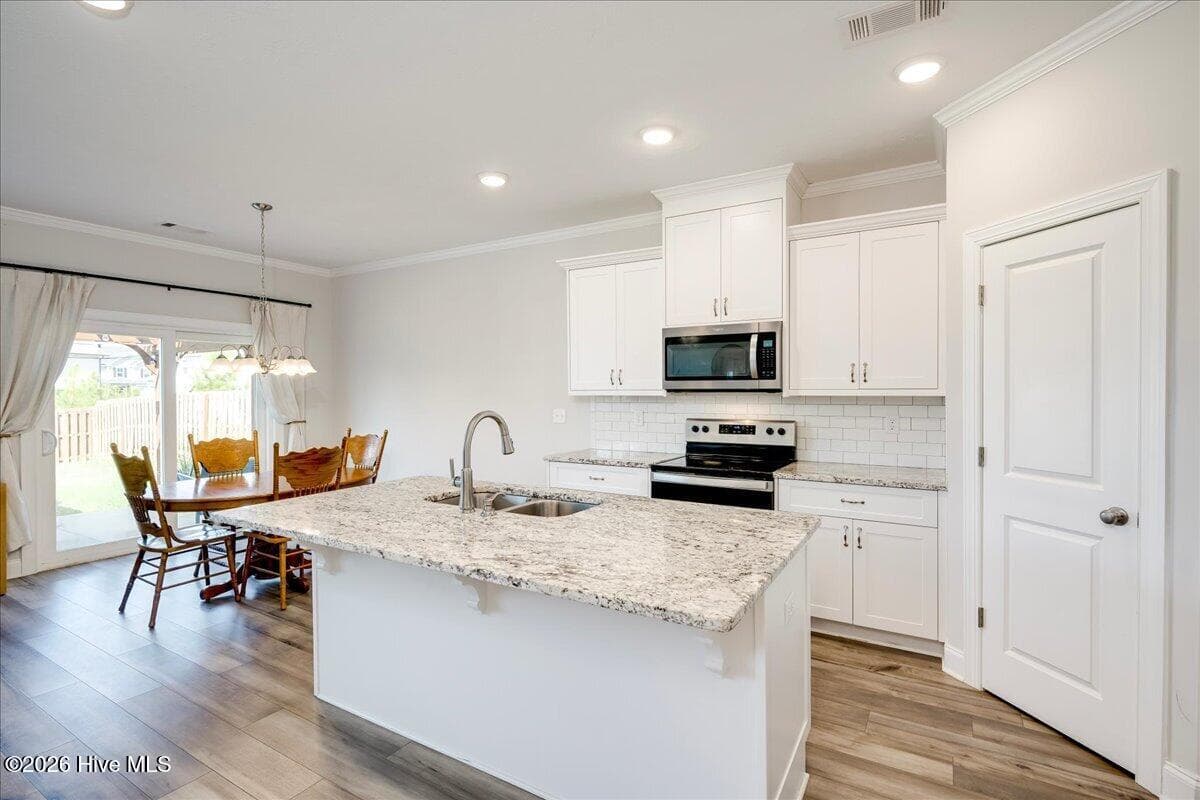 Single Family Residence at 331 Avignon Drive, Grovetown, GA 30813, photo 9 of 37