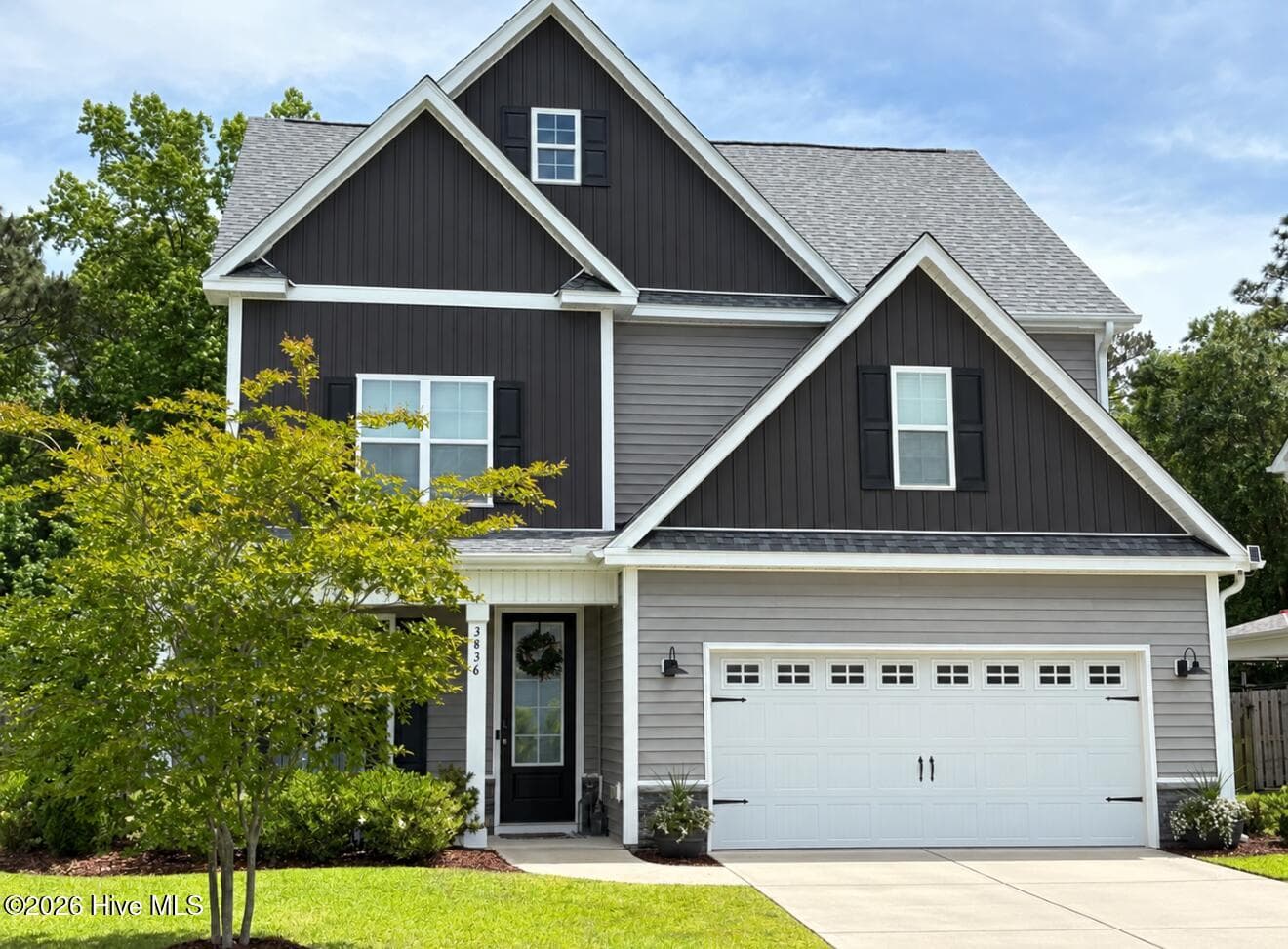 Single Family Residence at 3836 Smooth Water Drive, Castle Hayne, NC 28429, photo 2 of 62