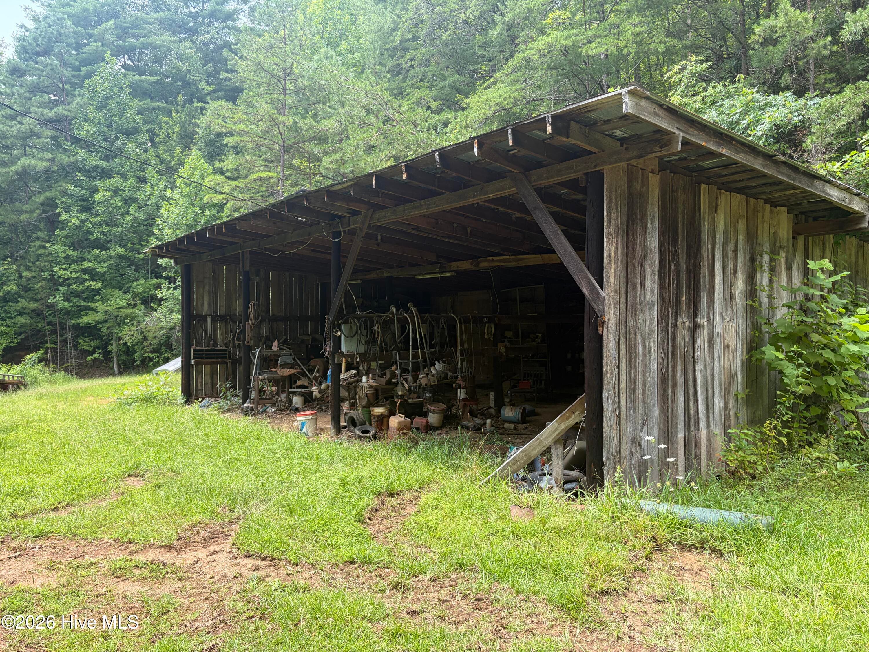 shed / storage - 913 Franks Creek Road, Robbinsville, NC 28771