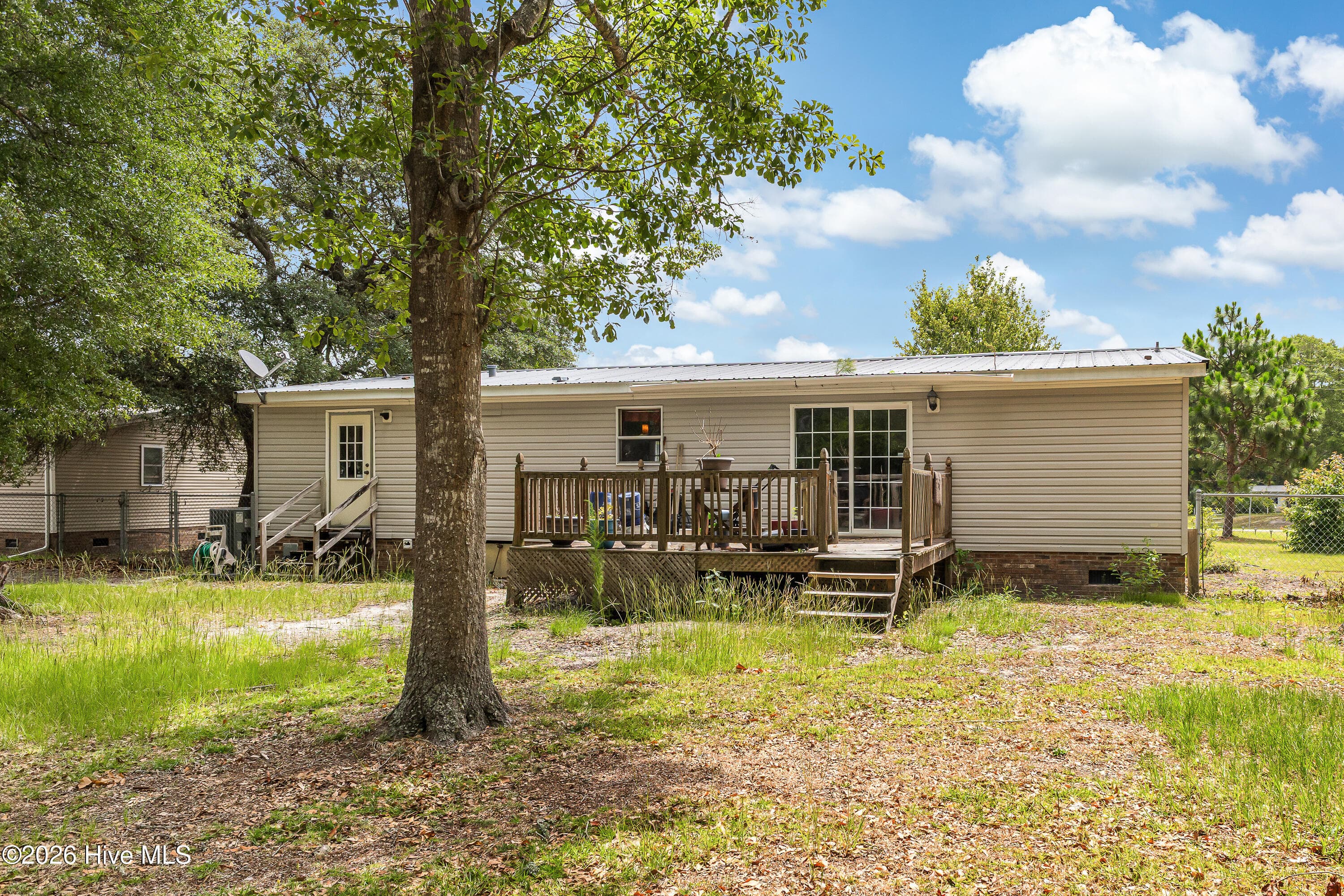Manufactured Home at 2193 Helmsman Drive SW, Supply, NC 28462, photo 25 of 29