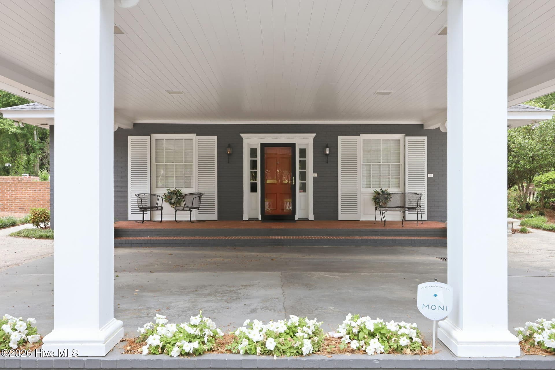 Single Family Residence at 1207 Country Club Drive, Kinston, NC 28504