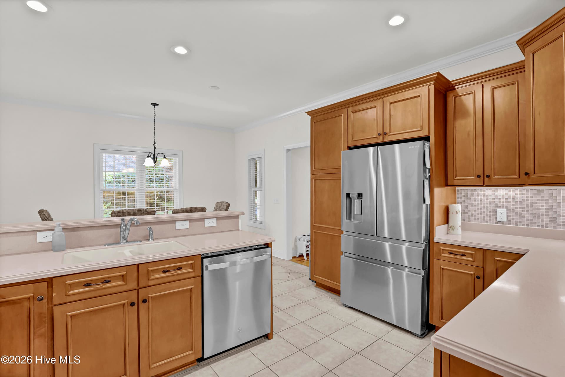 Single Family Residence at 302 Pecan Court, Hampstead, NC 28443, photo 23 of 46