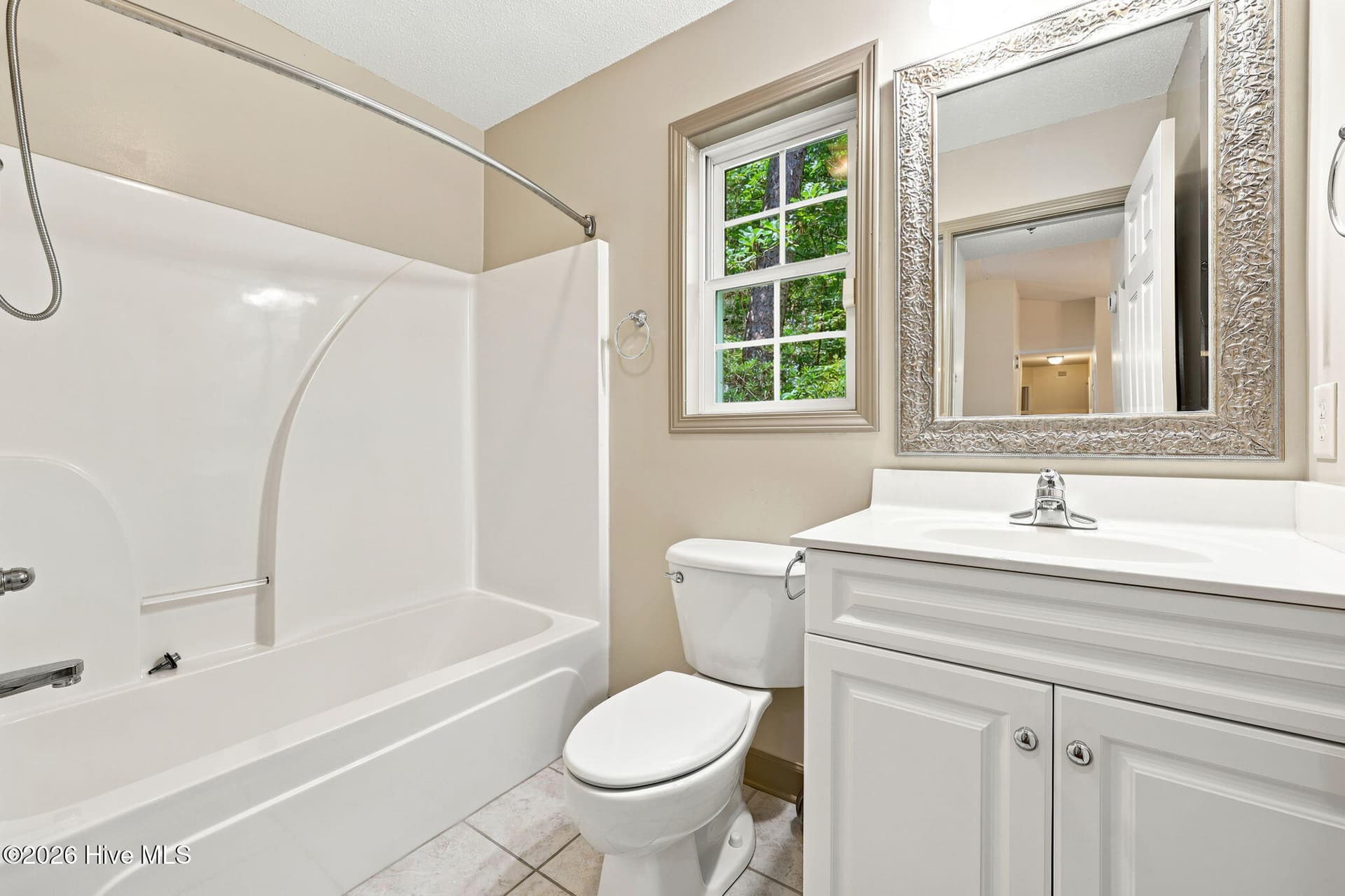 Single Family Residence at 20 Starlit Lane, Pinehurst, NC 28374, photo 14 of 38