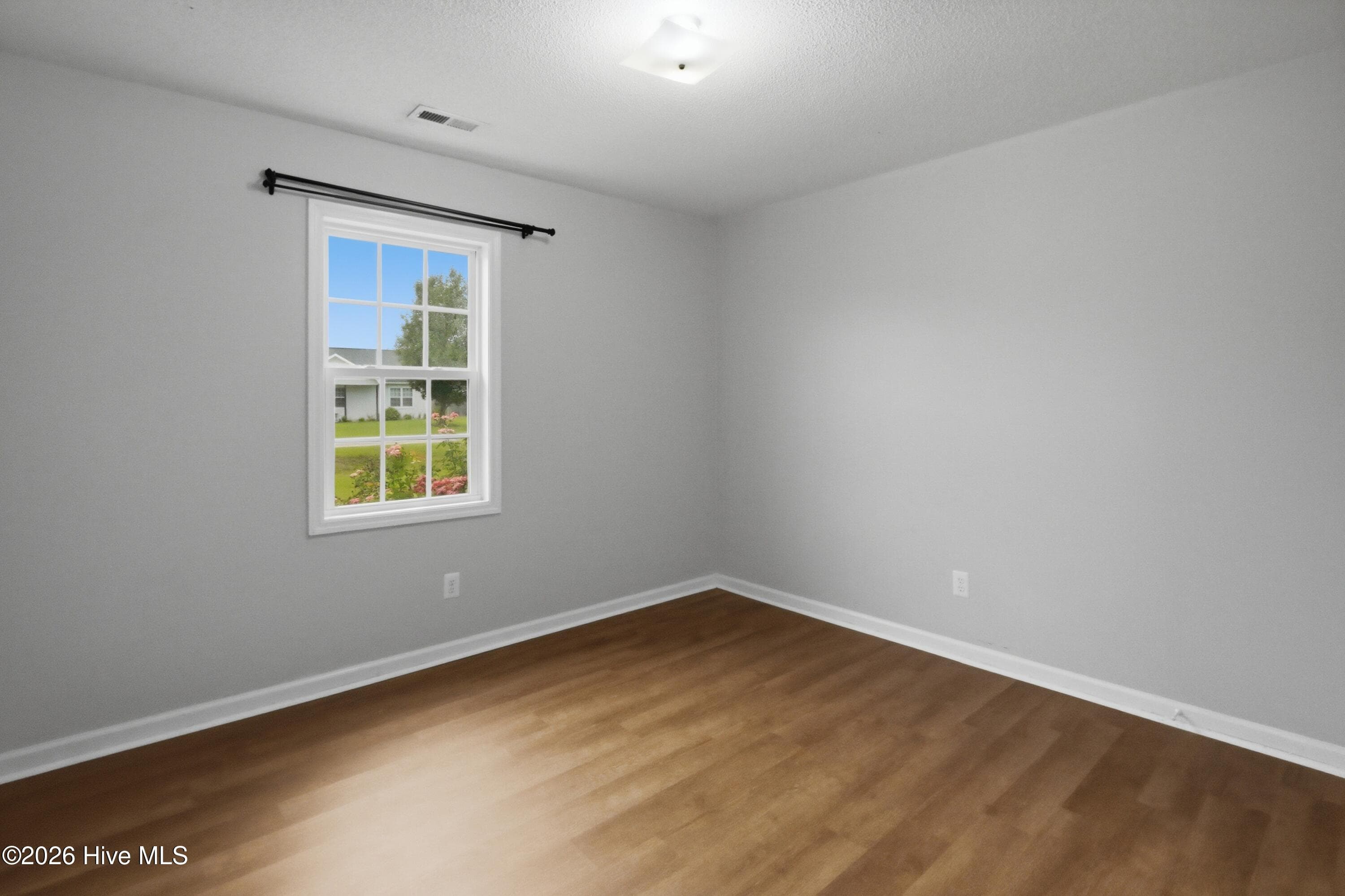 Single Family Residence at 115 Daphne Drive, Hubert, NC 28539, photo 19 of 34