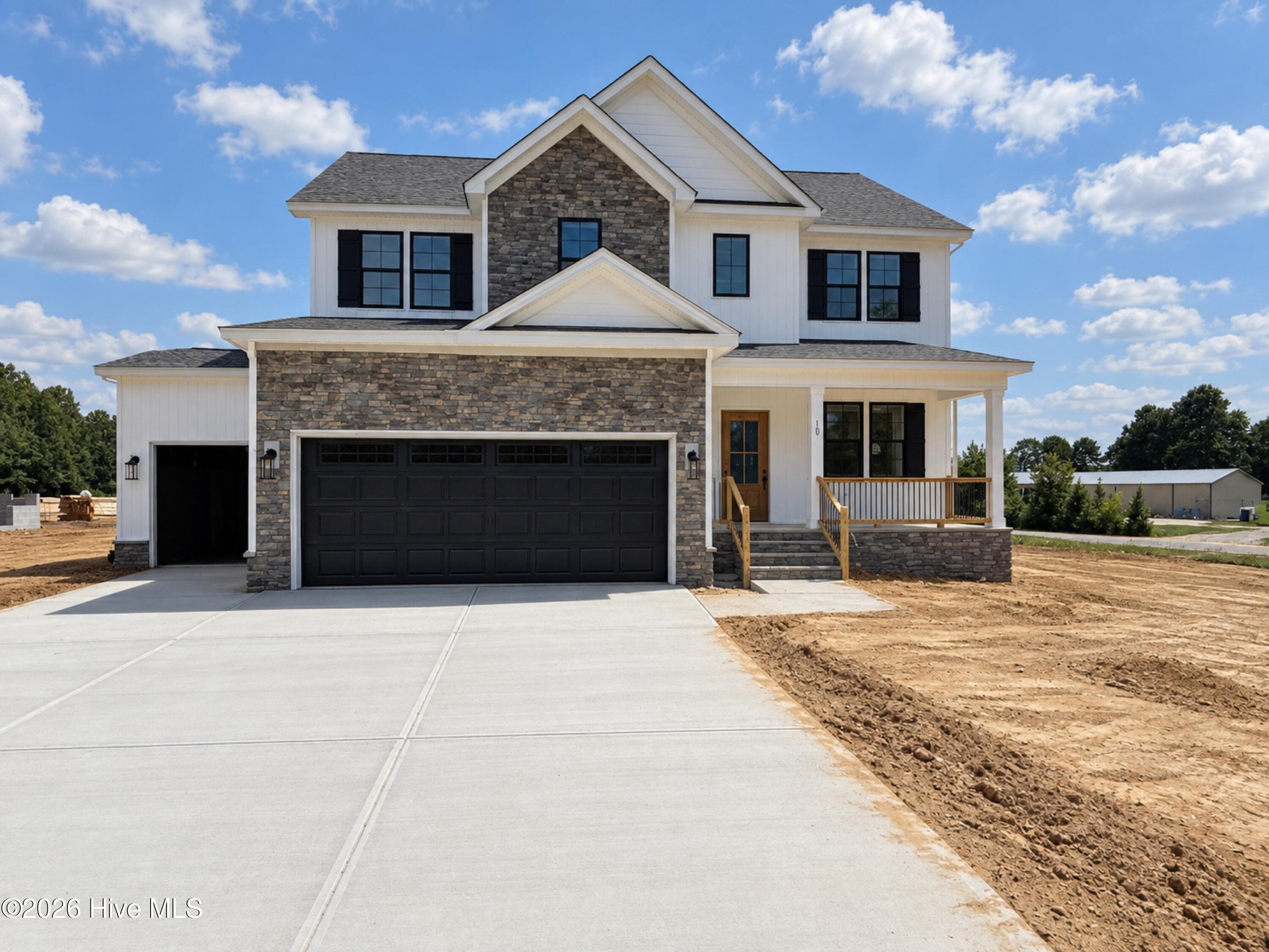Single Family Residence at 20 Howell Farm Drive, Selma, NC 27576, photo 4 of 148