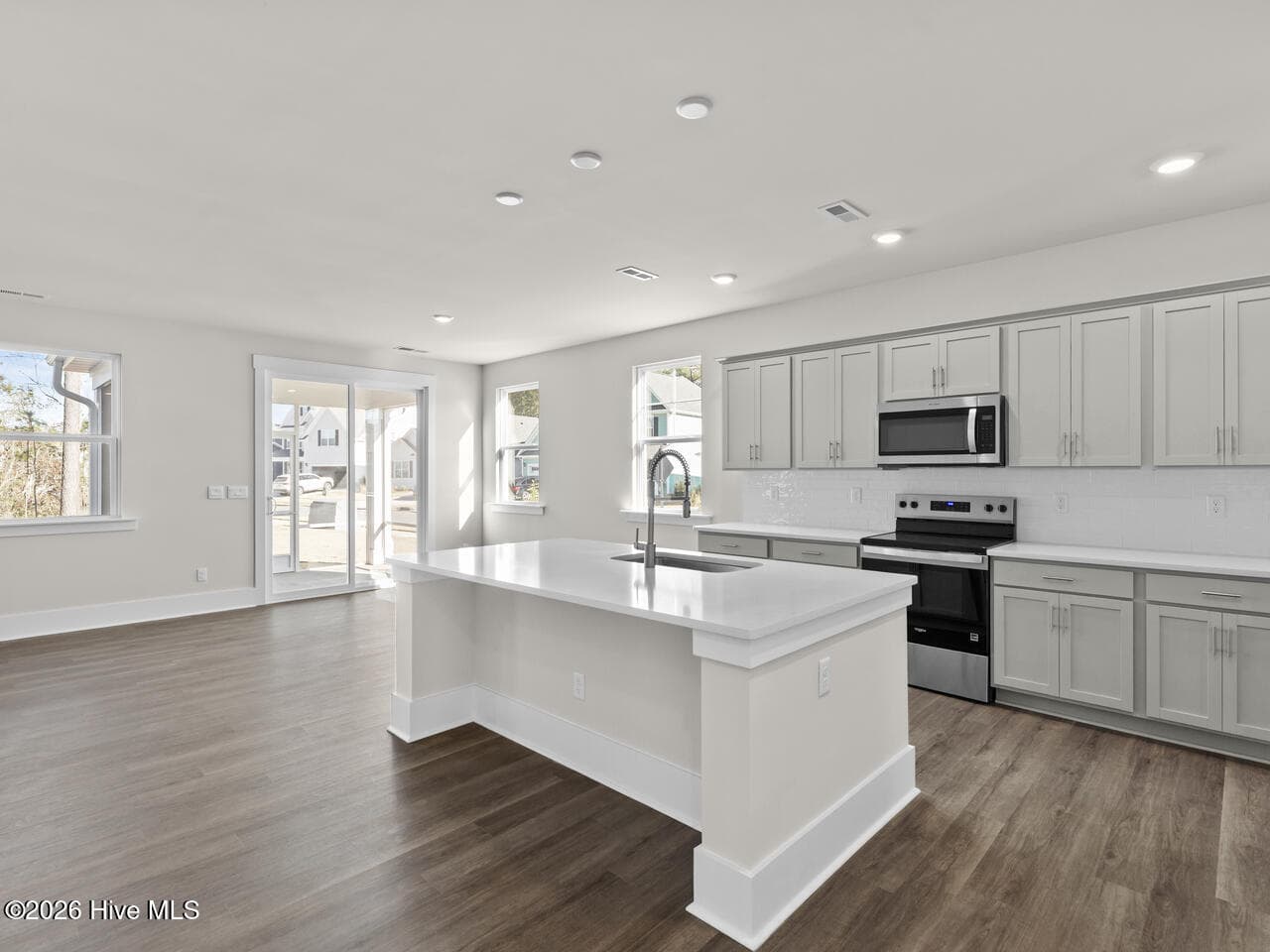 Single Family Residence at 3221 Butterfly Ginger Street Lot 74, Leland, NC 28451, photo 24 of 94