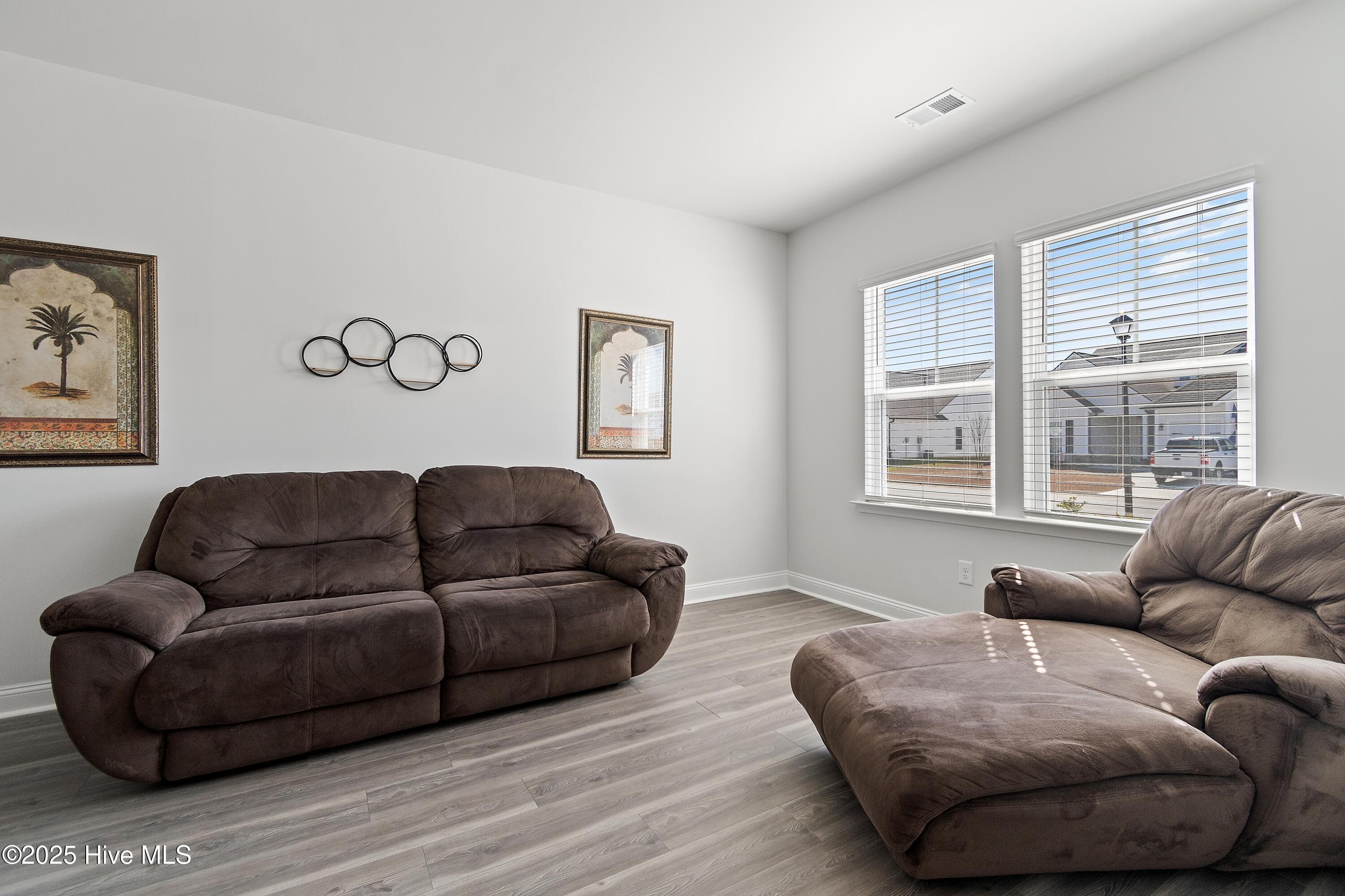 Single Family Residence at 225 Eagle Claw Drive, Calabash, NC 28467, photo 14 of 50