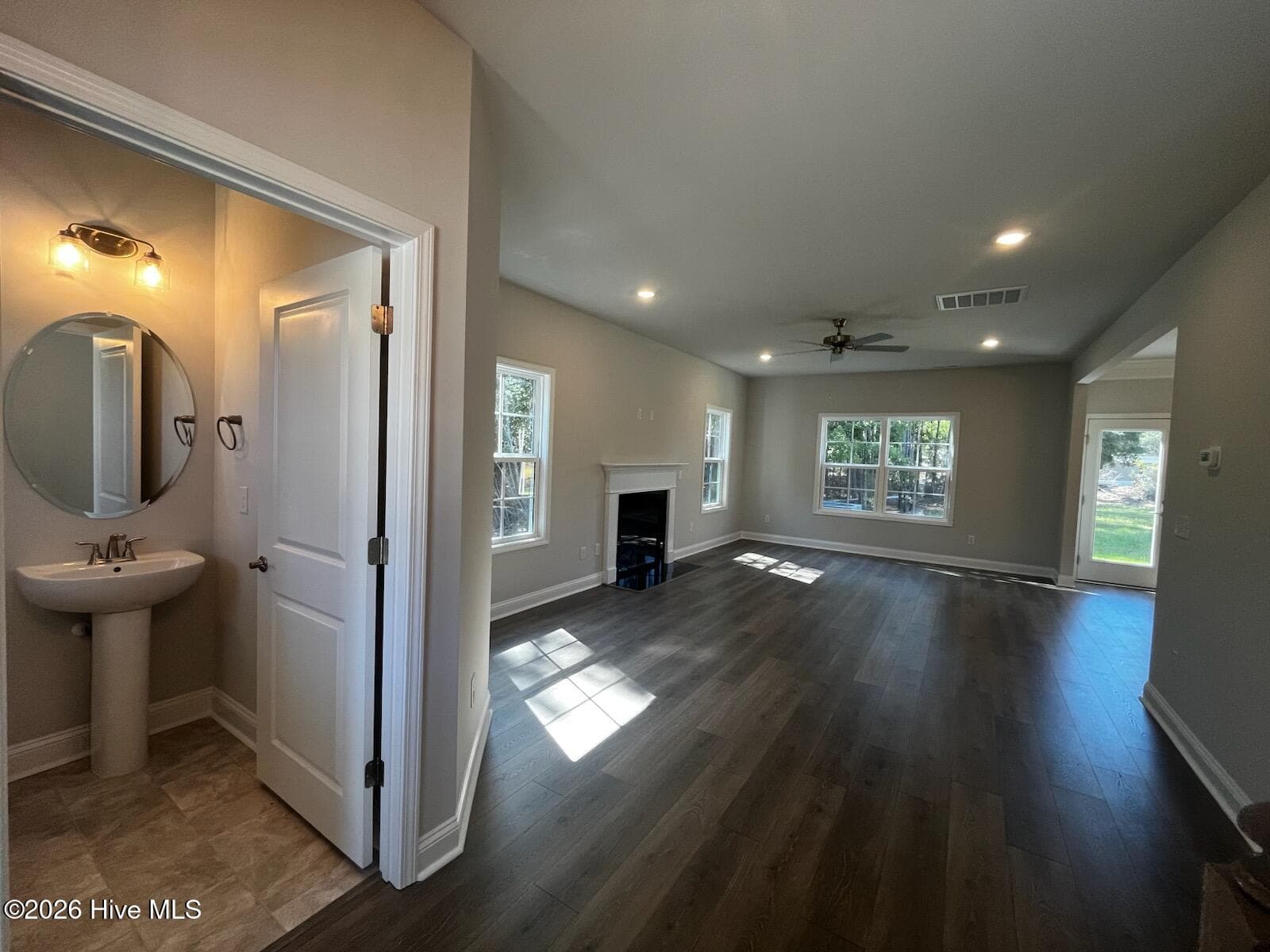 Single Family Residence at 3050 Boverie Street SW, Shallotte, NC 28470, photo 7 of 47
