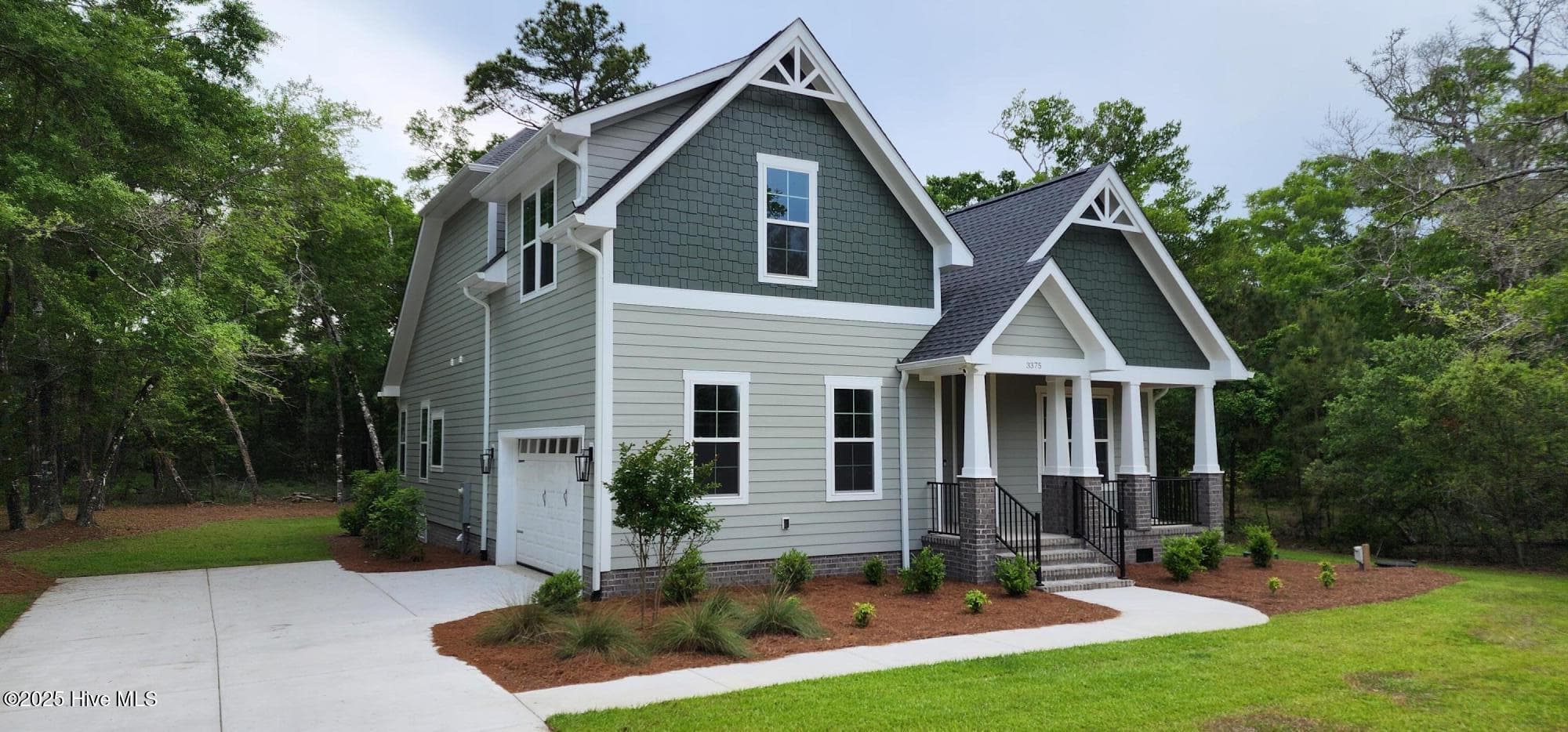 Single Family Residence at 3375 Sandridge Lane SW, Supply, NC 28462, photo 4 of 73