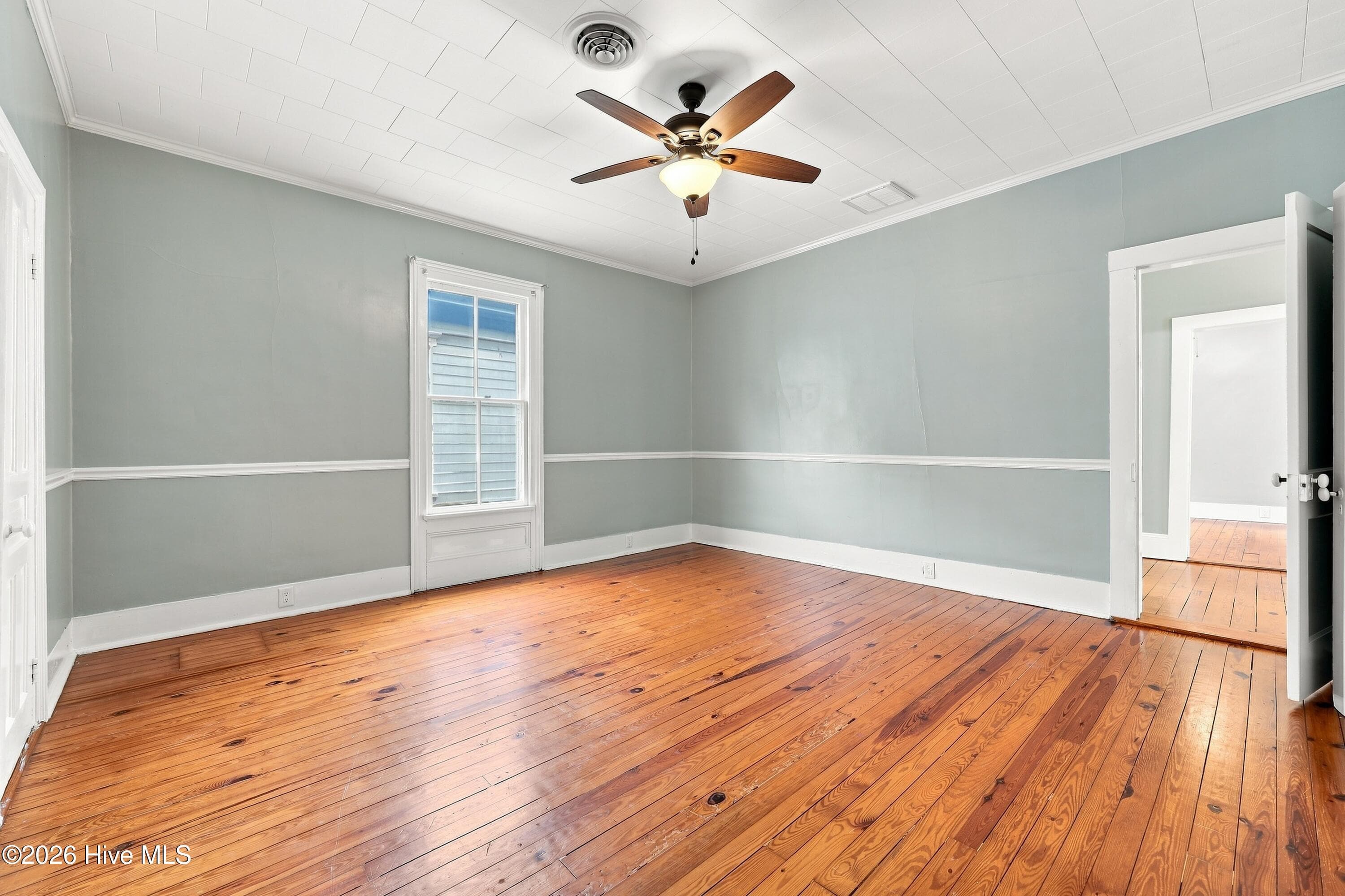 Single Family Residence at 403 N Market Street, Washington, NC 27889, photo 31 of 50