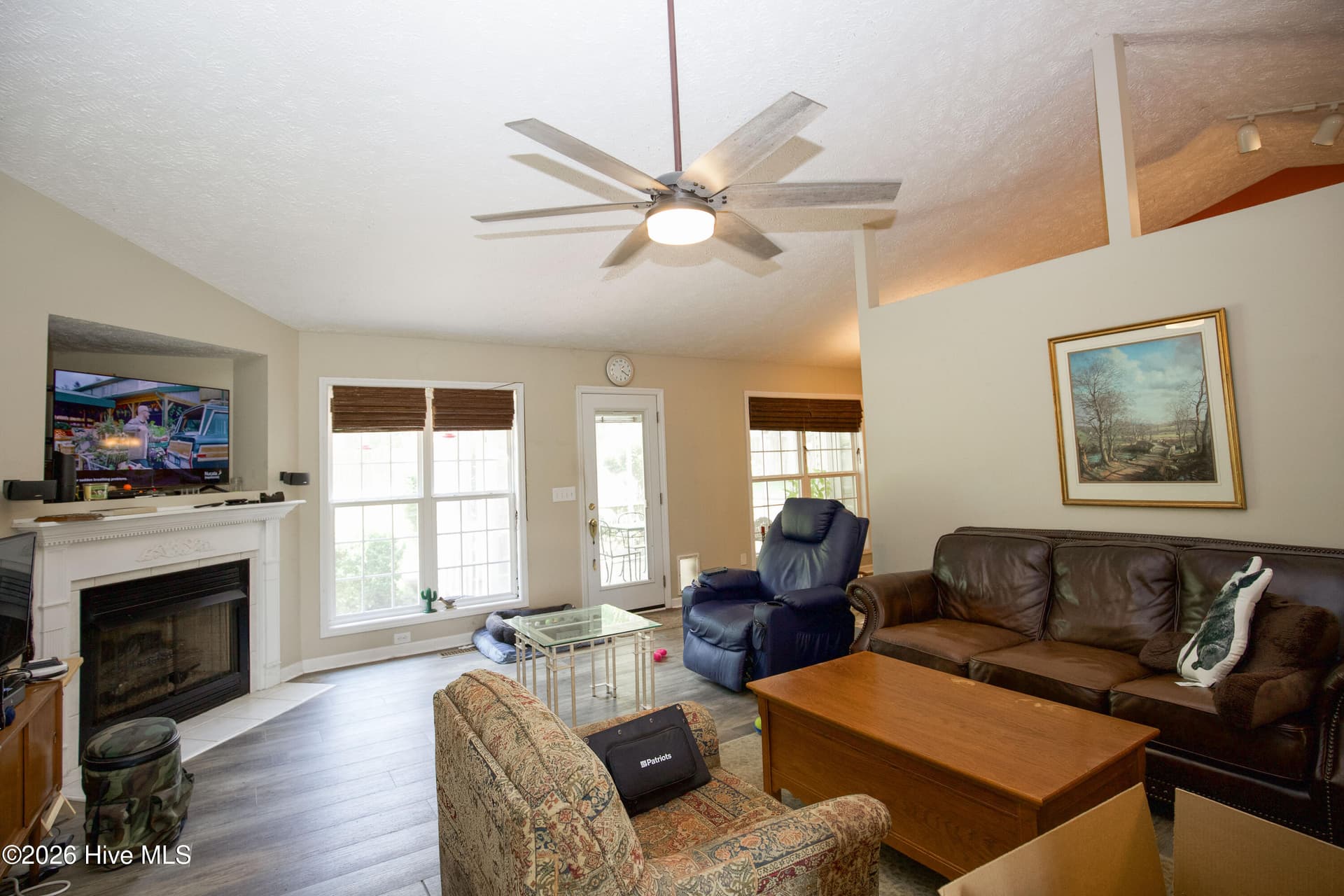 Single Family Residence at 340 Queens Cove Way, Carthage, NC 28327, photo 7 of 38