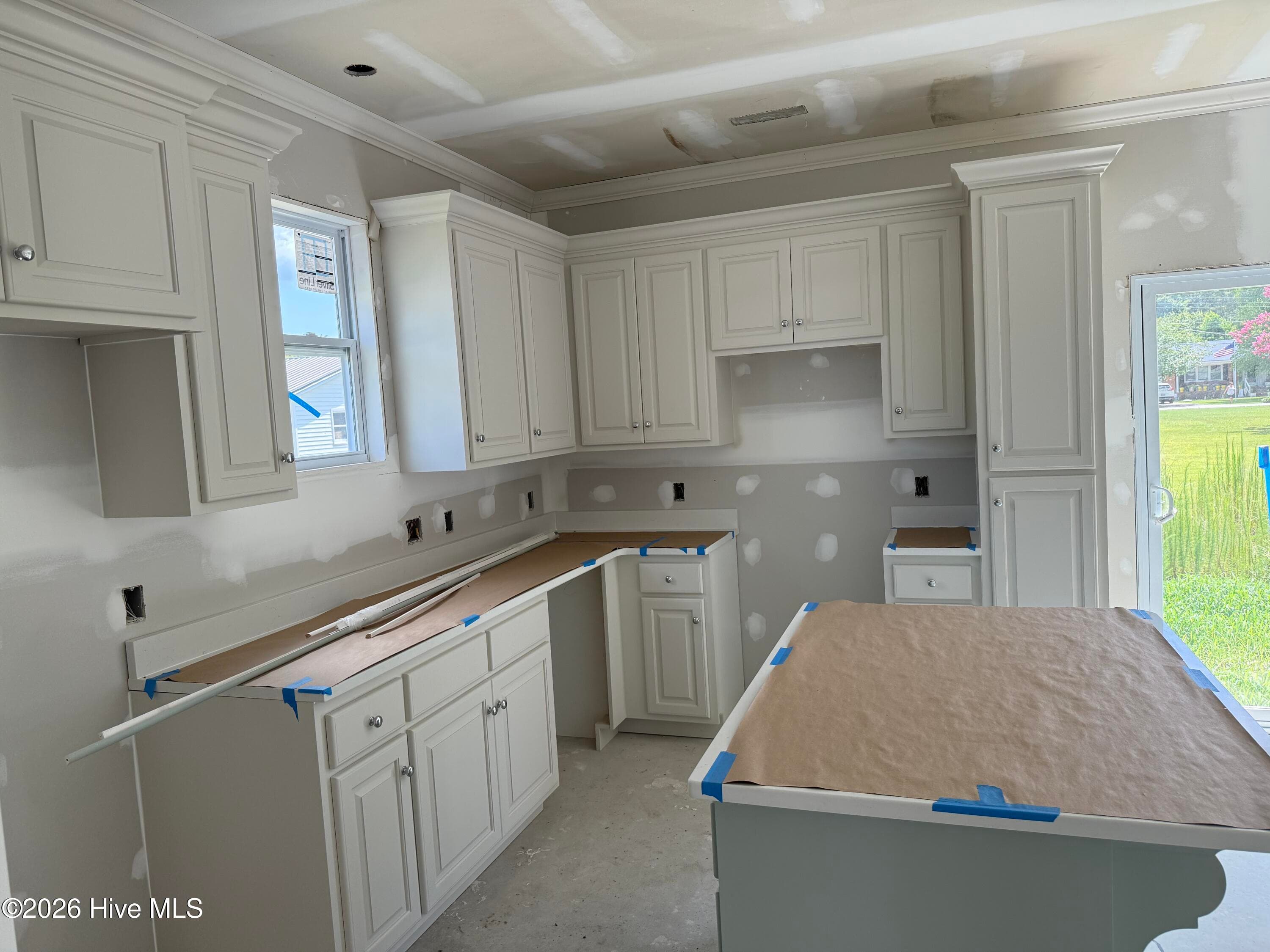 Single Family Residence at 694 Pope Street, Grifton, NC 28530, photo 11 of 15