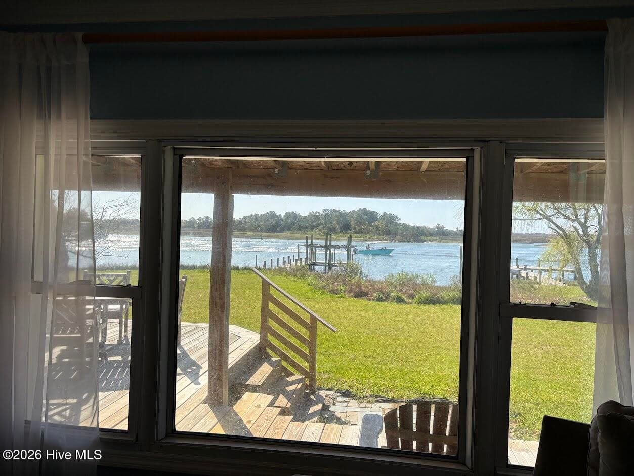 Single Family Residence at 258 Shell Rock Landing Road, Hubert, NC 28539, photo 21 of 29