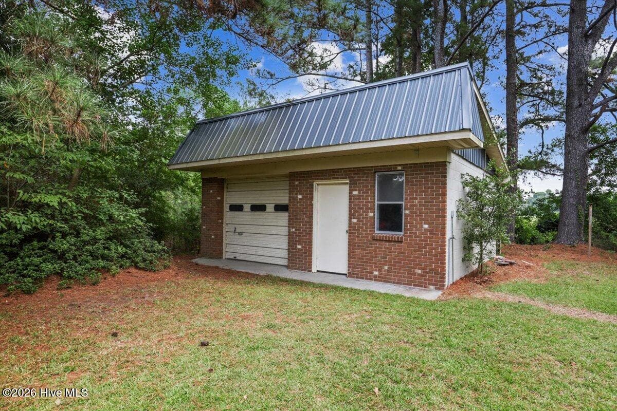 Single Family Residence at 489 Hwy 58 S, Kinston, NC 28504, photo 156 of 156