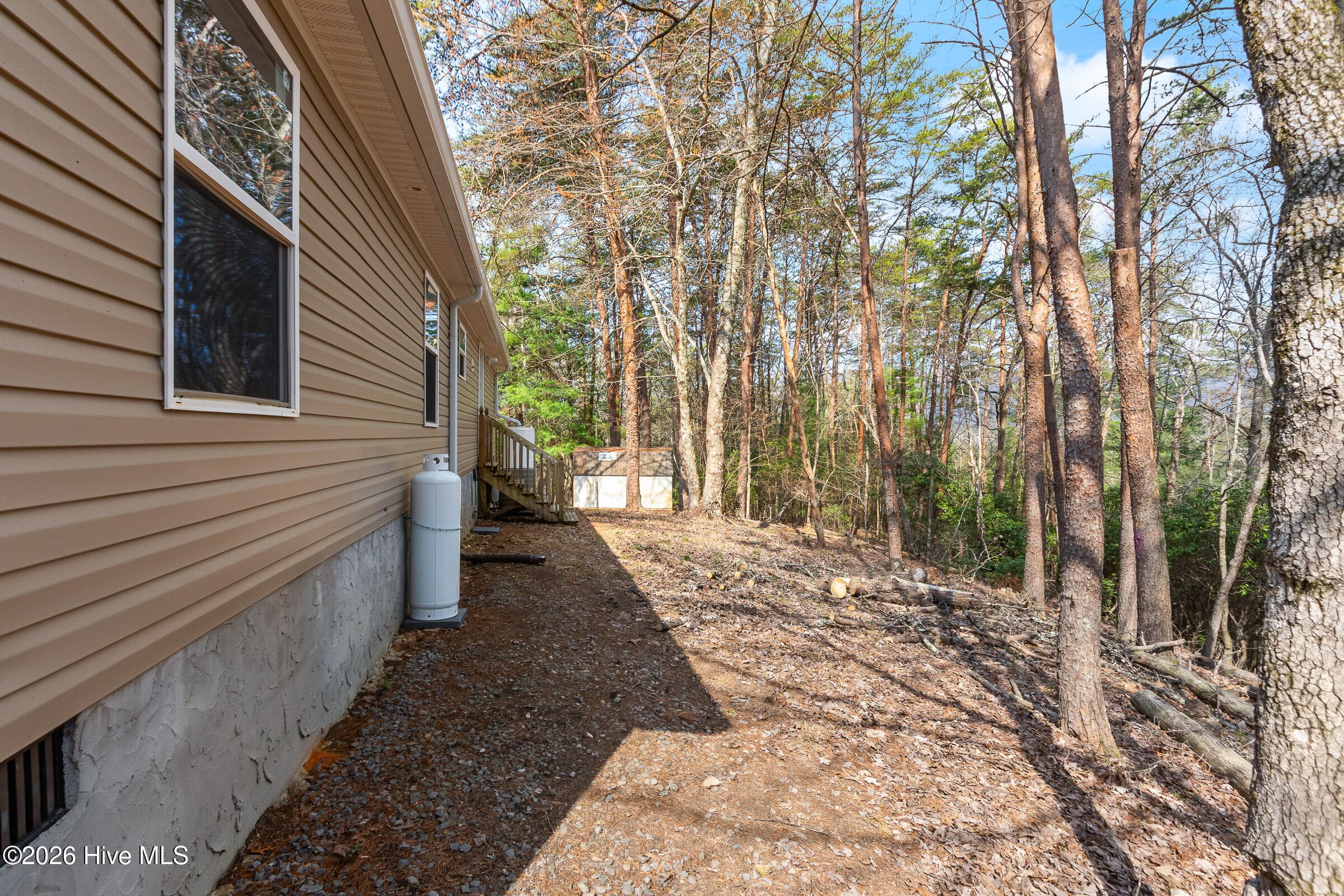 Manufactured Home at 89 Kanati Trail, Murphy, NC 28906, photo 45 of 67