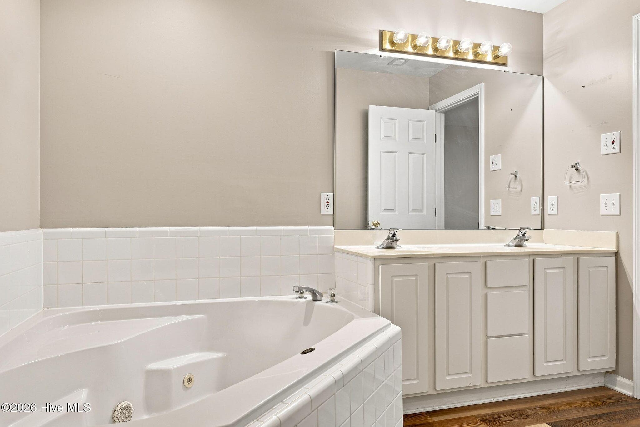 Condominium at 2209 Locksley Woods Drive G, Greenville, NC 27858, photo 29 of 49