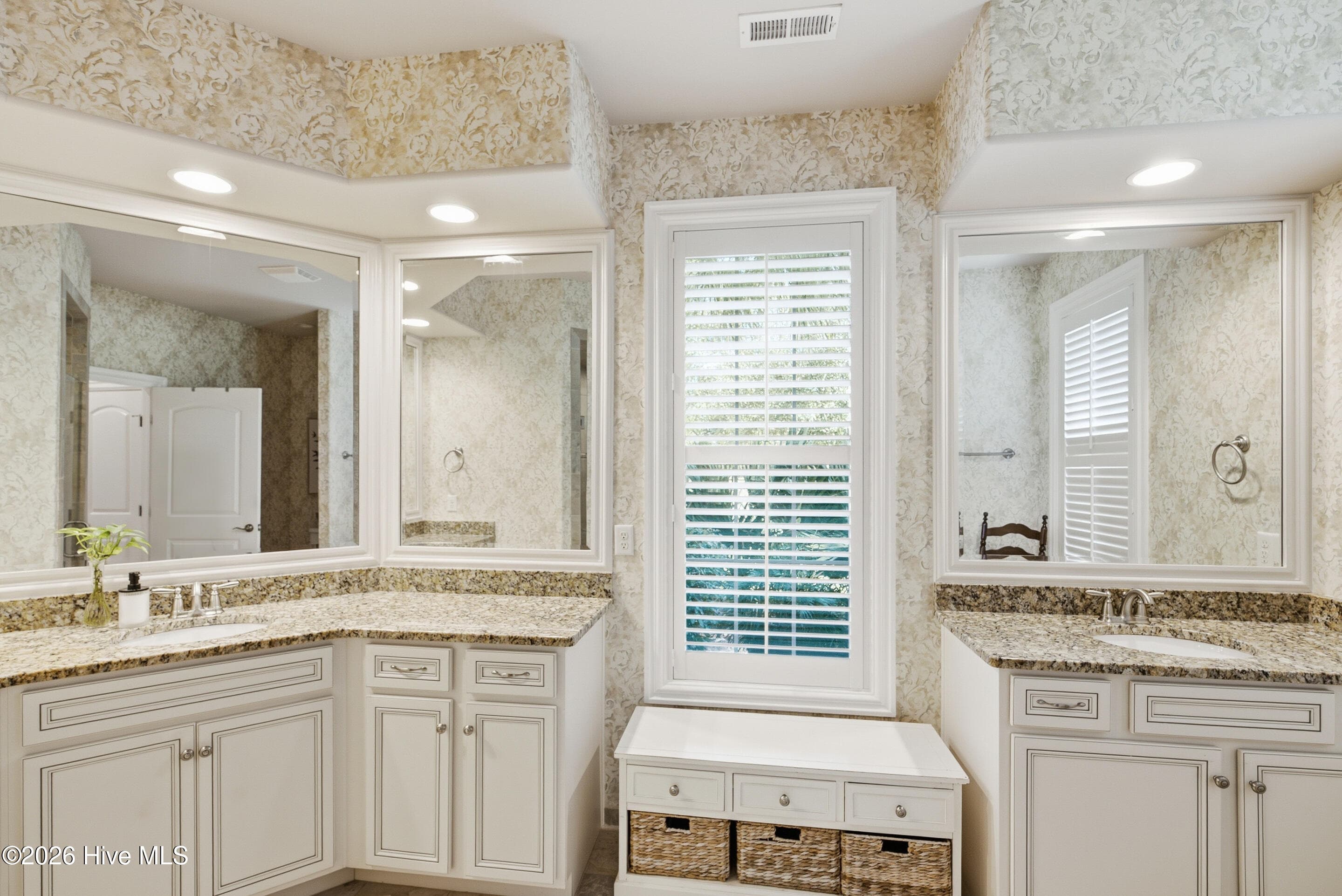 Single Family Residence at 3621 Rosewood Landing Drive, Castle Hayne, NC 28429, photo 23 of 57