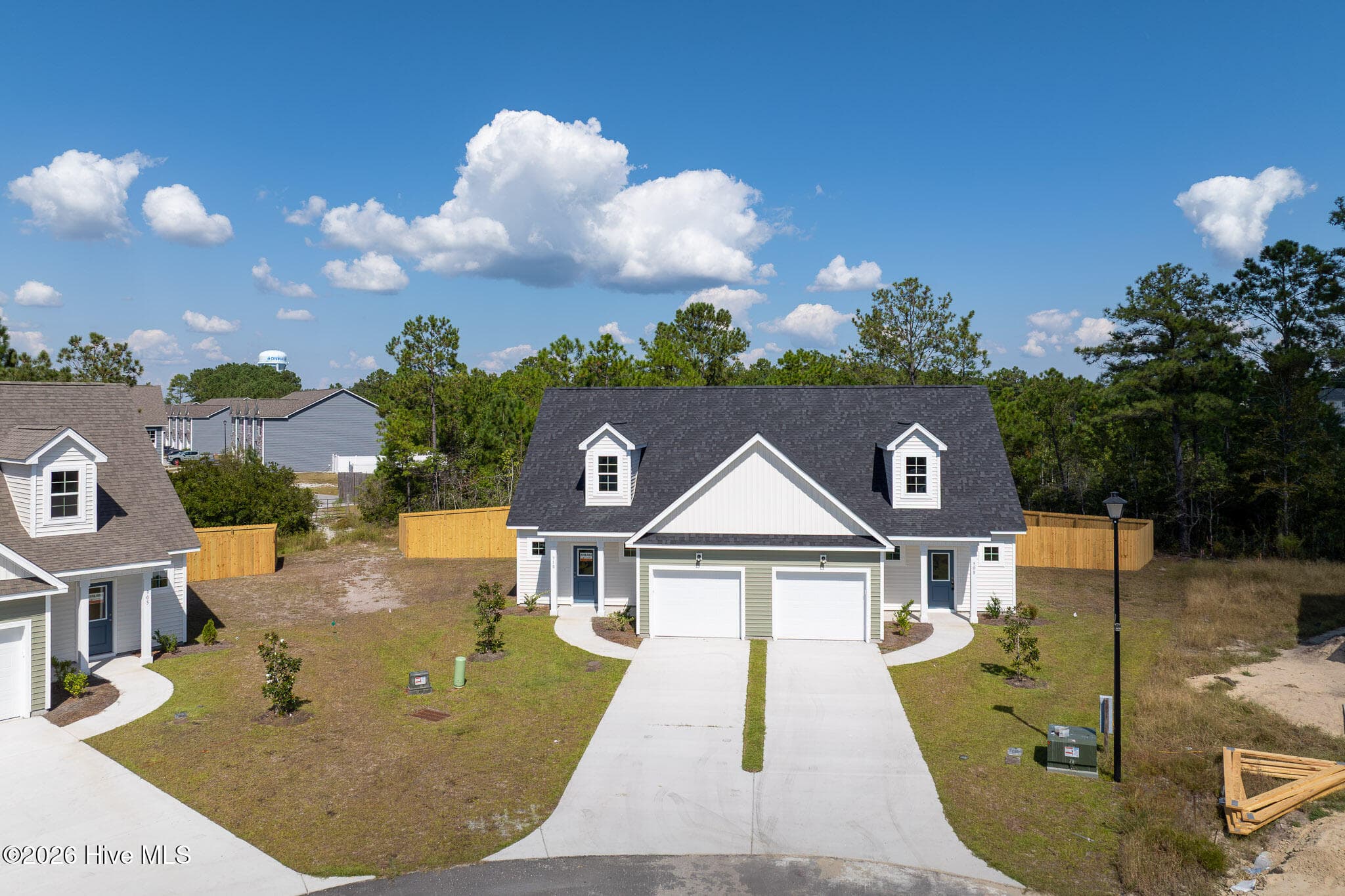 Townhouse at 305 Coastal Reef Court, Holly Ridge, NC 28445, photo 3 of 27