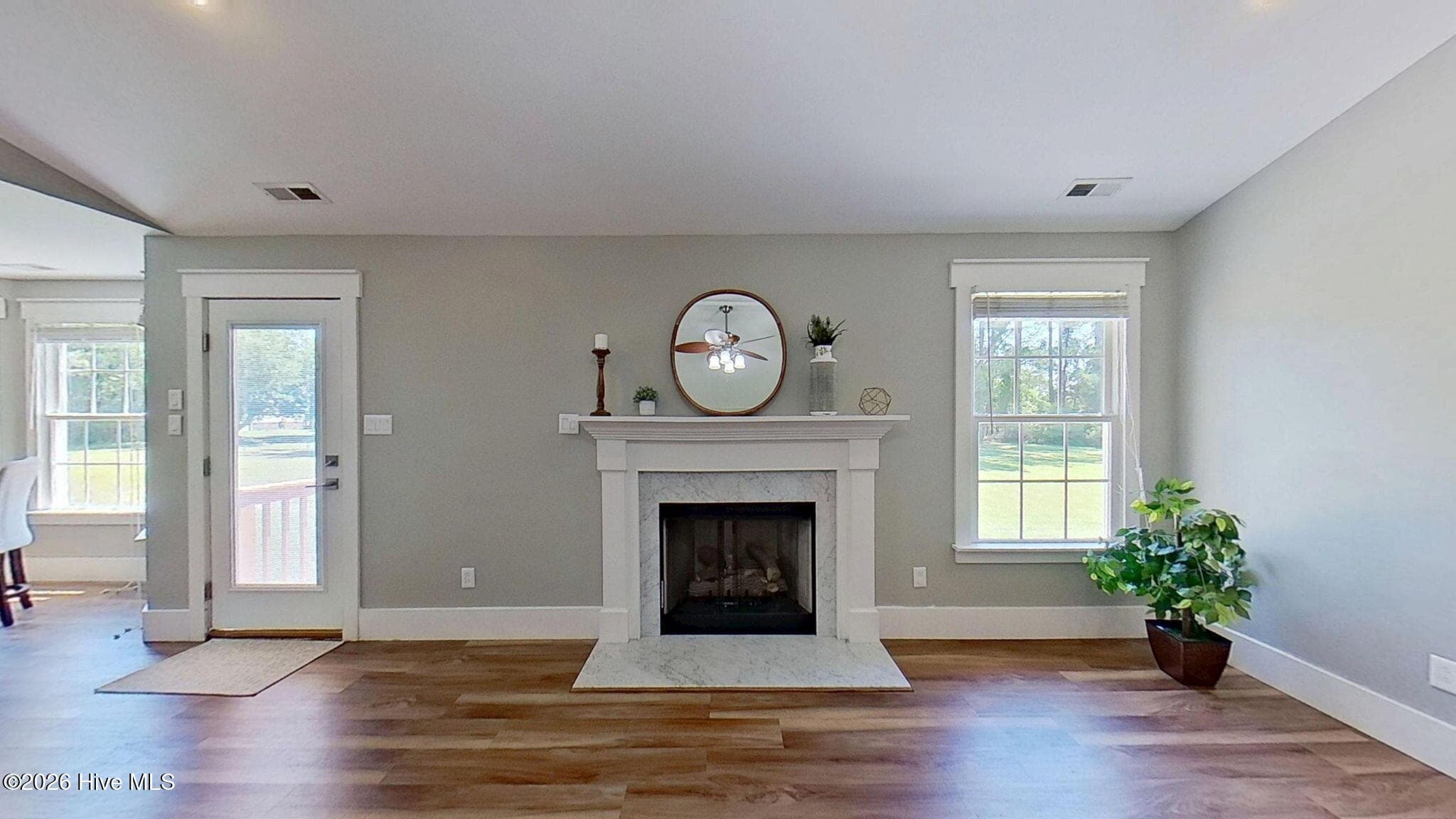Single Family Residence at 1129 Coral Reef Drive, New Bern, NC 28560, photo 24 of 68