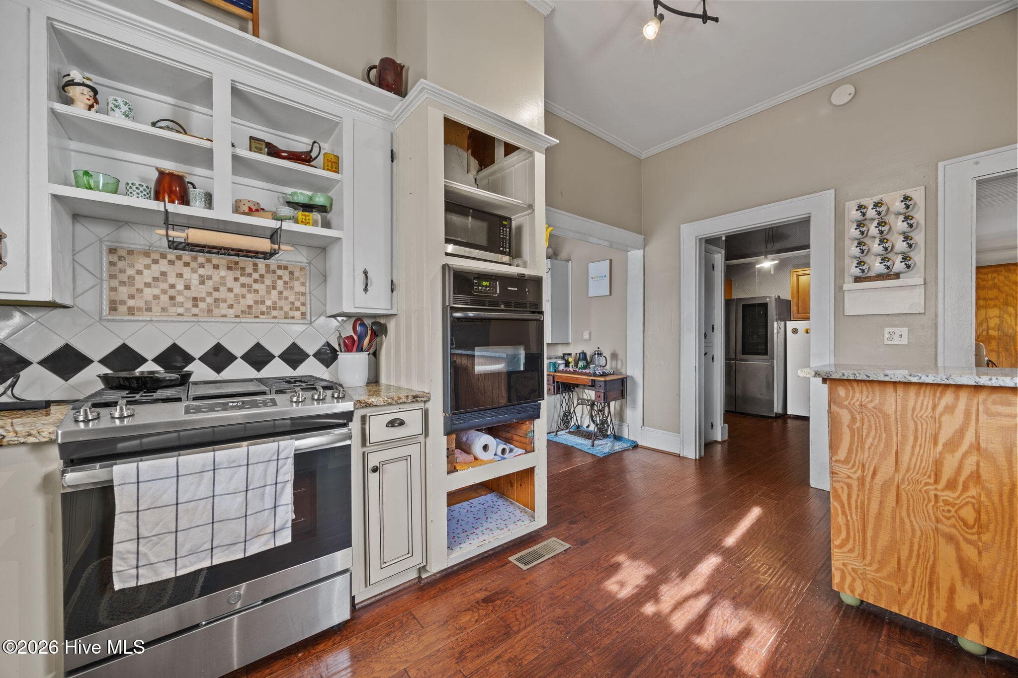 Single Family Residence at 302 W Green Street, Macclesfield, NC 27852, Macclesfield, photo 16 of 53