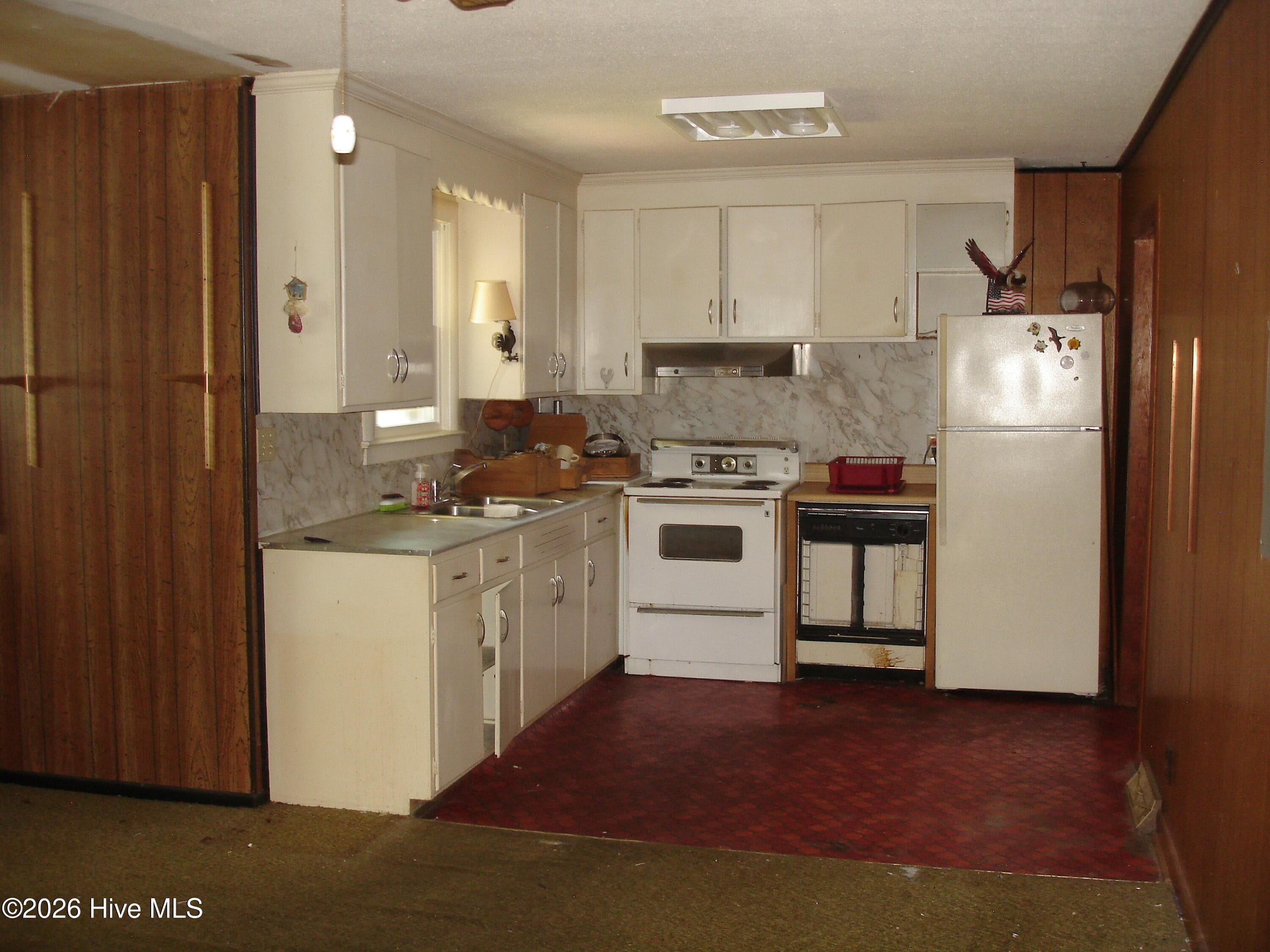 Single Family Residence at 5806 Roseland Drive, Wilmington, NC 28409, photo 19 of 38