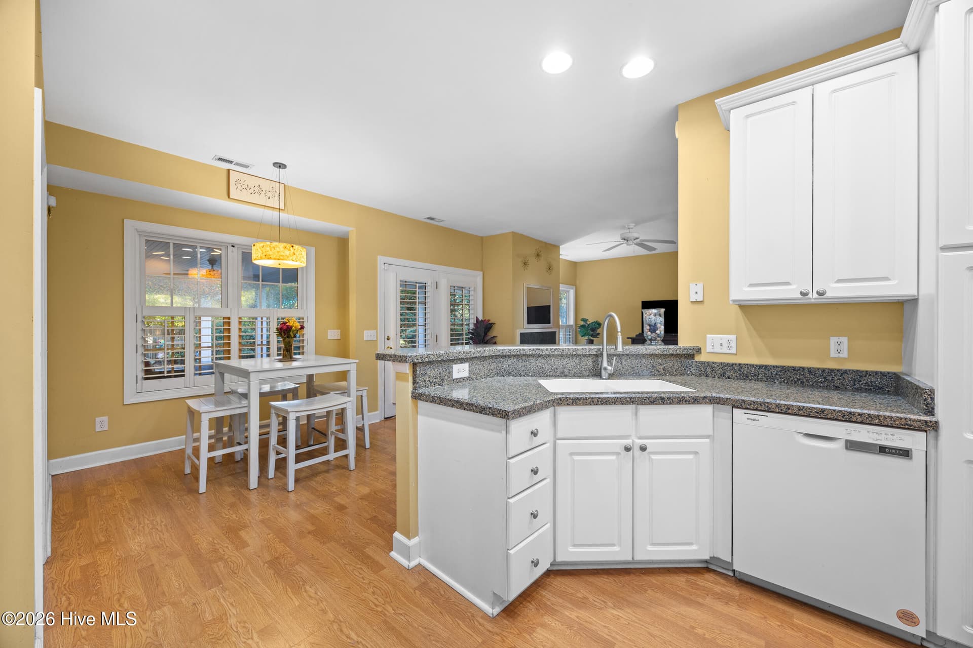 Single Family Residence at 101 Mackenzie Drive, Wilmington, NC 28409, photo 19 of 60