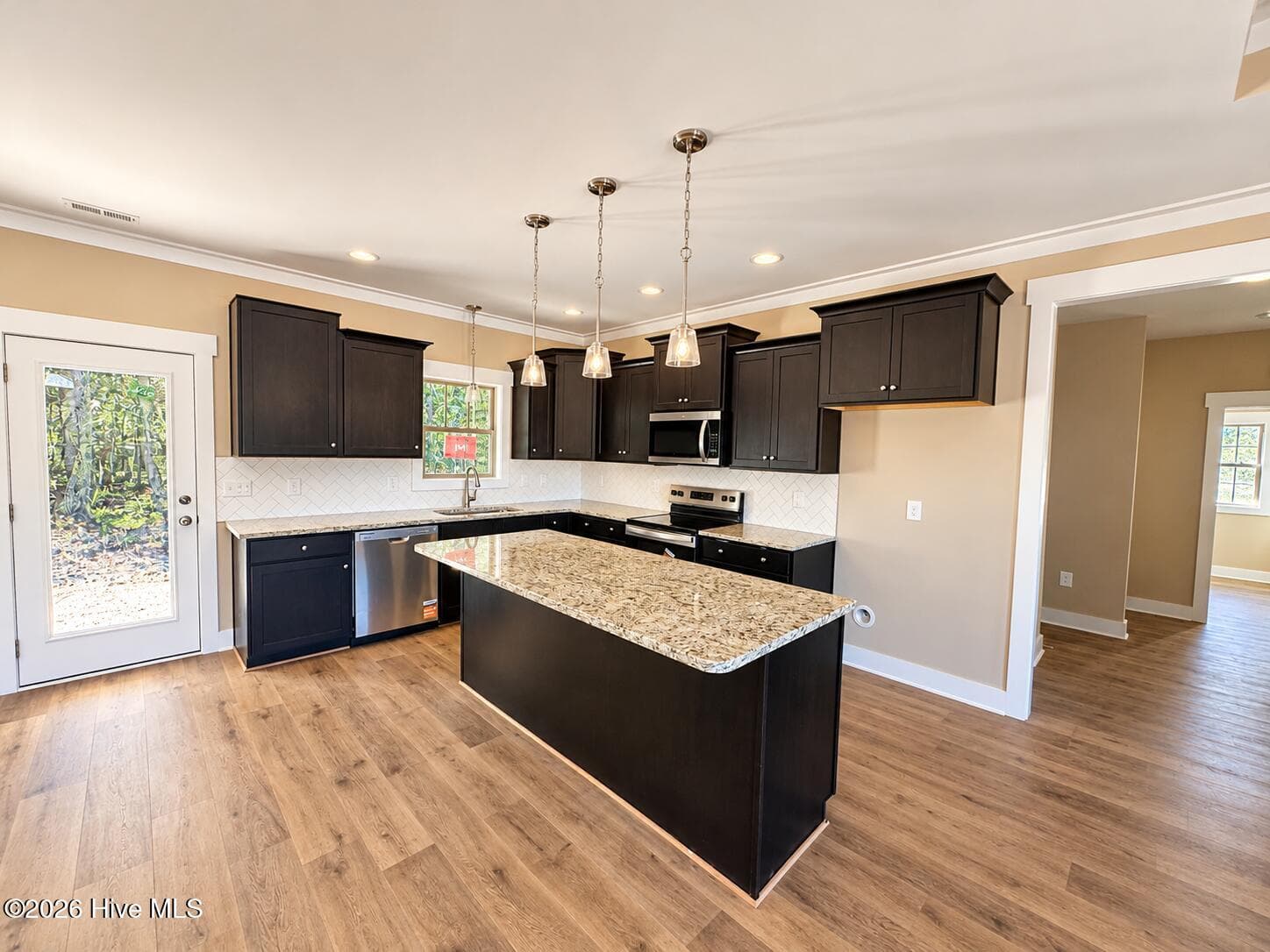 Single Family Residence at 9800 Hinnant-edgerton Road, Kenly, NC 27542, photo 9 of 24